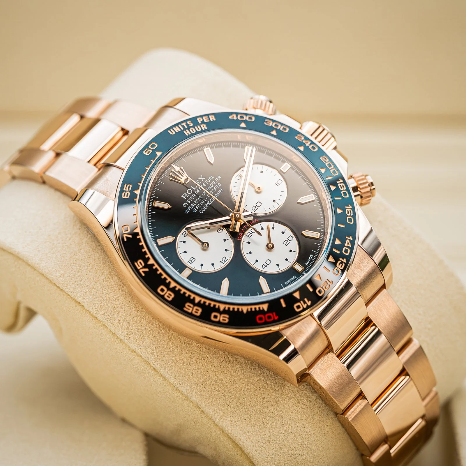rolex-daytona-cosmograph-le-mans-rose-gold-everose-126525ln-the-stellaris-collection.21.jpg