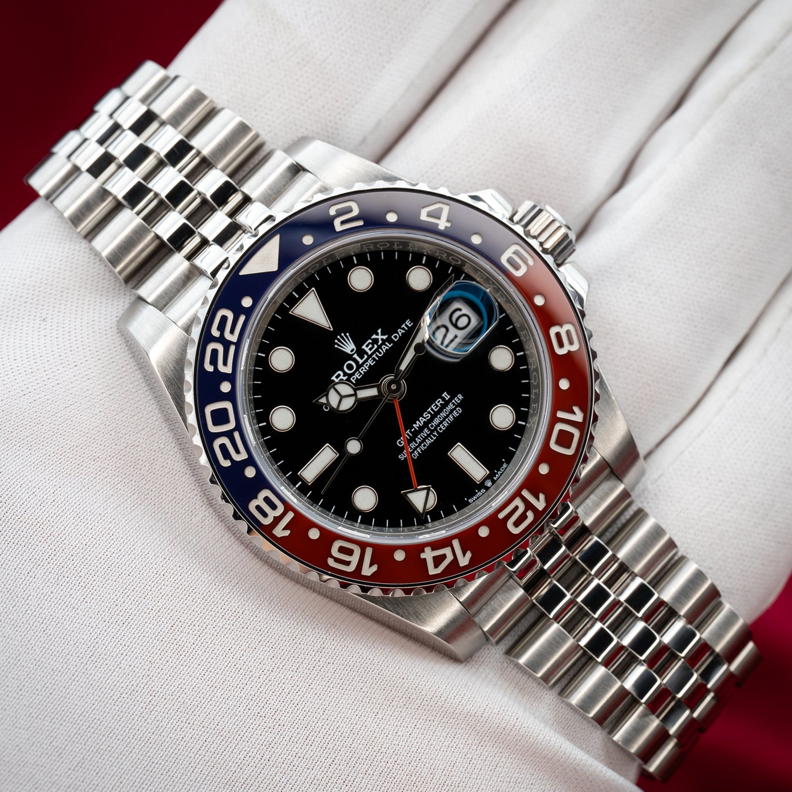 RolexGMTMasterIIPepsi.12.jpg