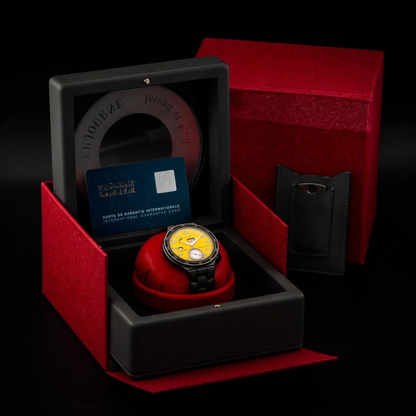 f-p-journe-linesport-octa-sport-44mm-yellow-dial-ars2-the-stellaris-collection.03.jpg