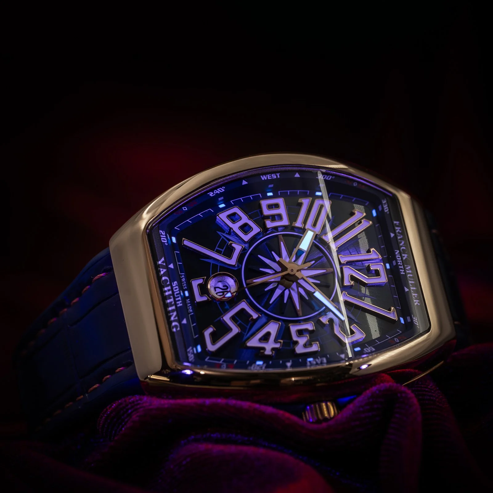 franck-muller-vanguard-yachting-rose-gold-the-stellaris-collection.16.jpg