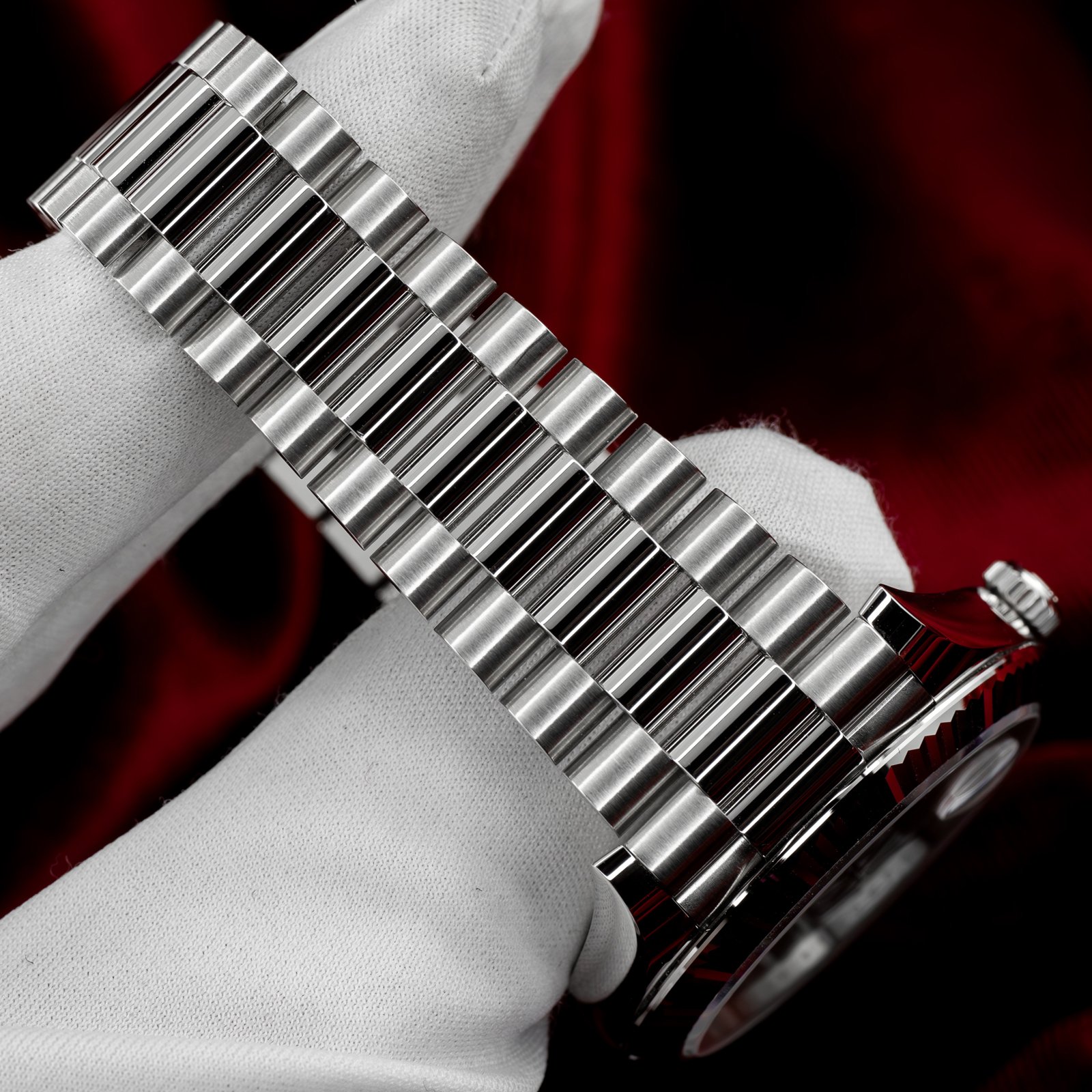 RolexDayDatePlatinumBlackDial.22.jpg
