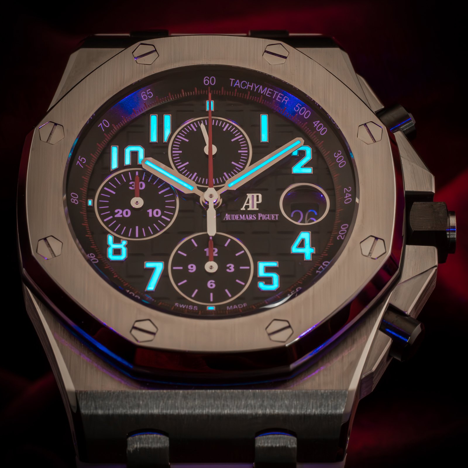 AudemarsPiguetRoyalOakOffshoreVampireSteel.14.jpg