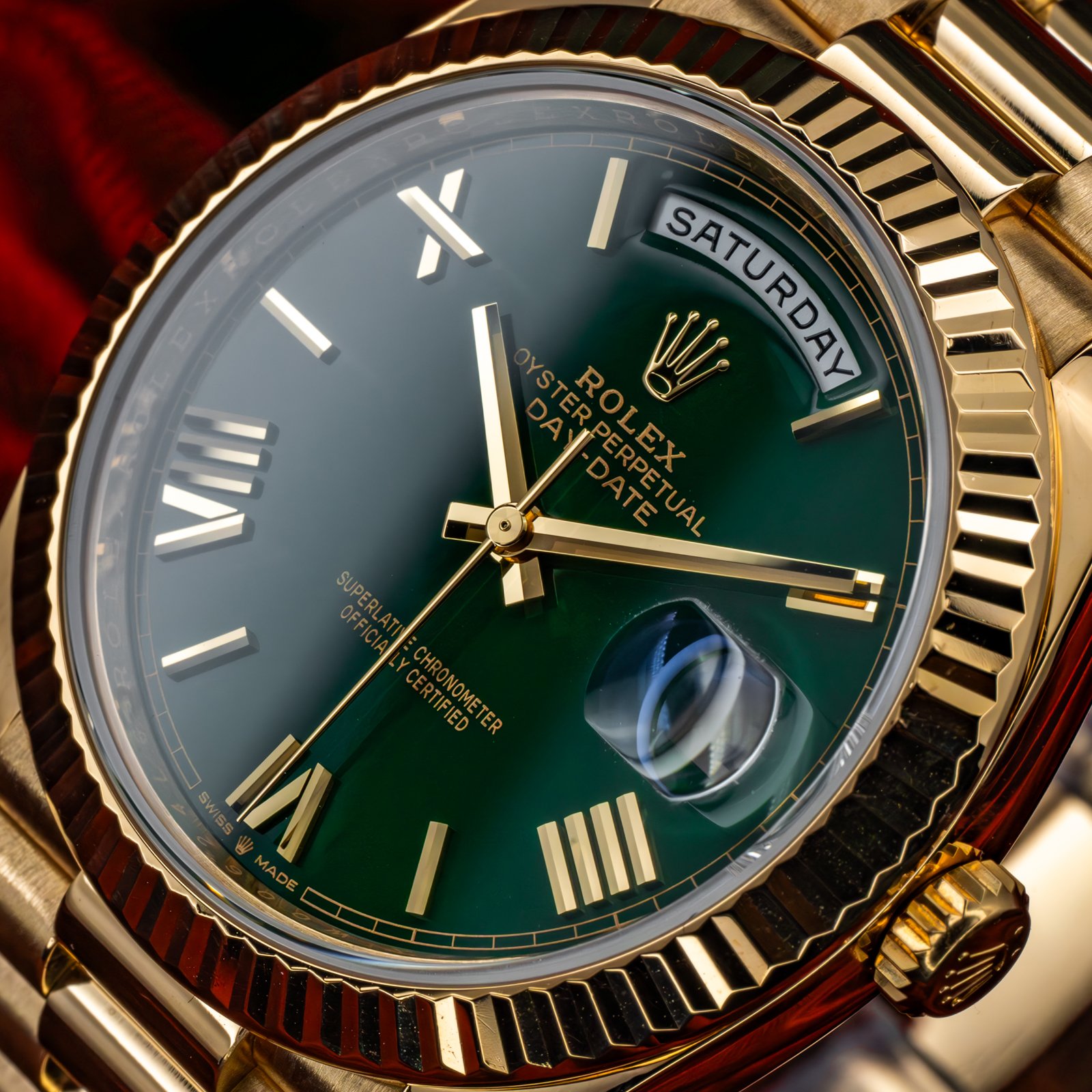 RolexDayDate40YellowGoldGreenDial.11.jpg