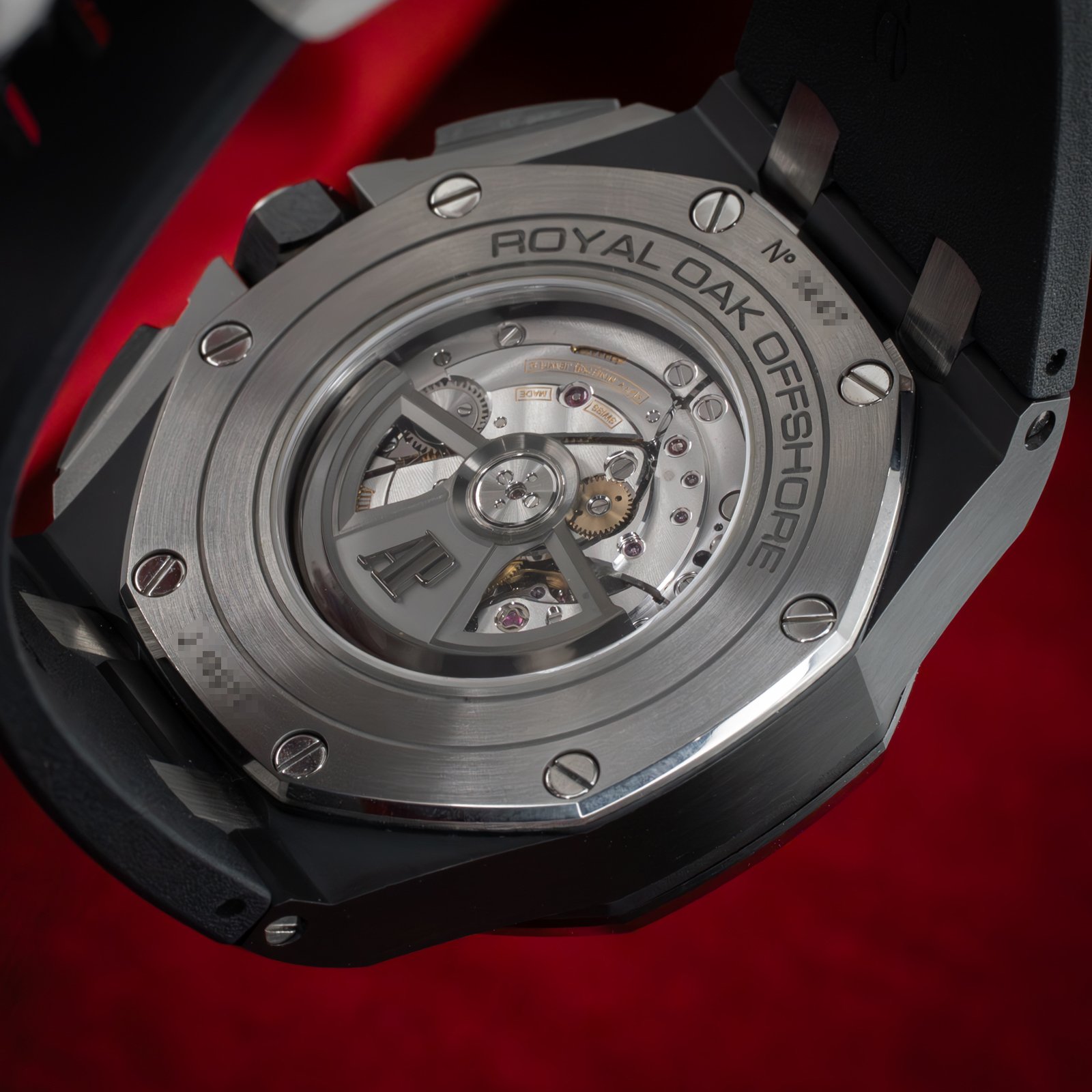 AudemarsPiguetRoyalOakOffshoreChronographAnthracite.19.jpg