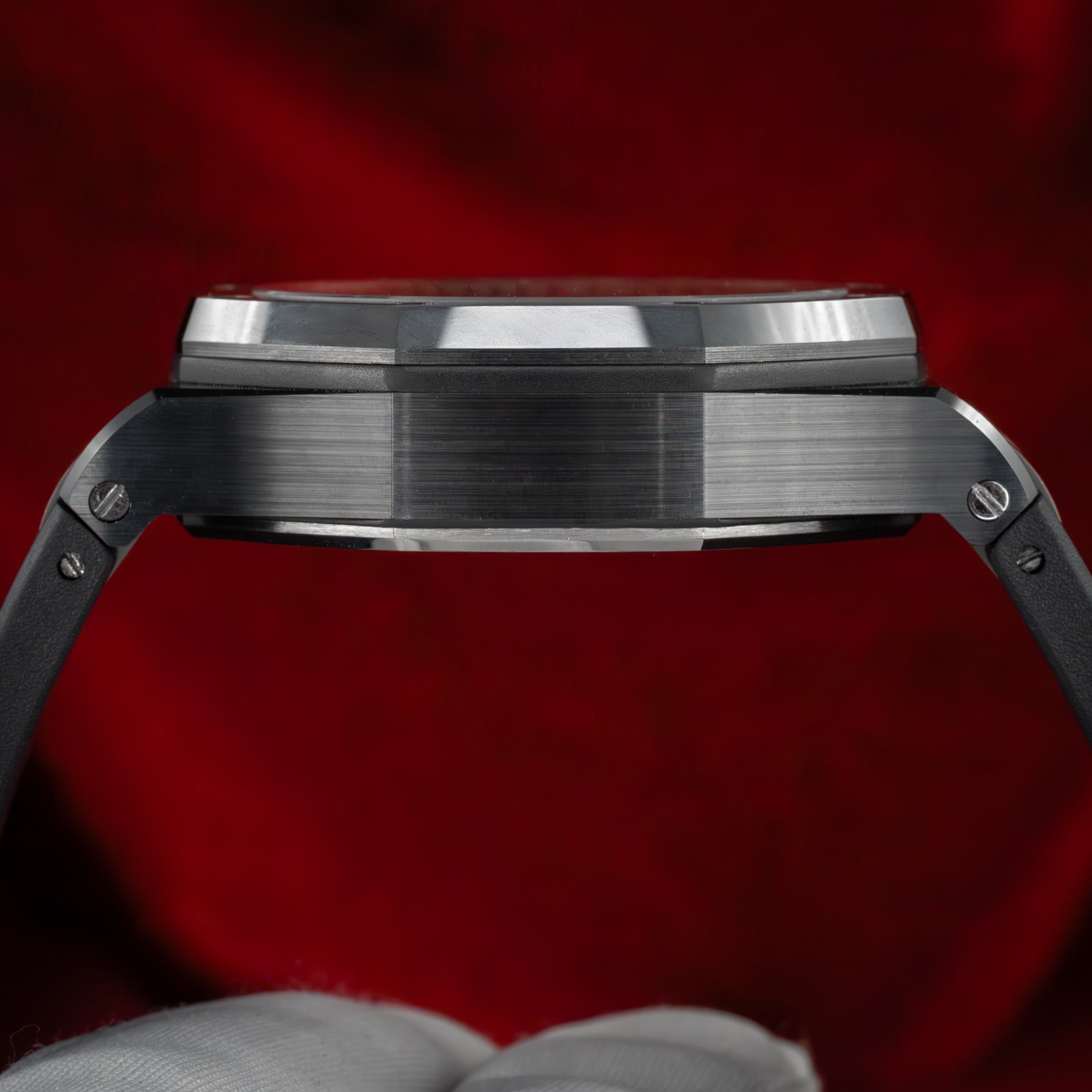 AudemarsPiguetRoyalOakOffshoreChronographAnthracite.17.jpg