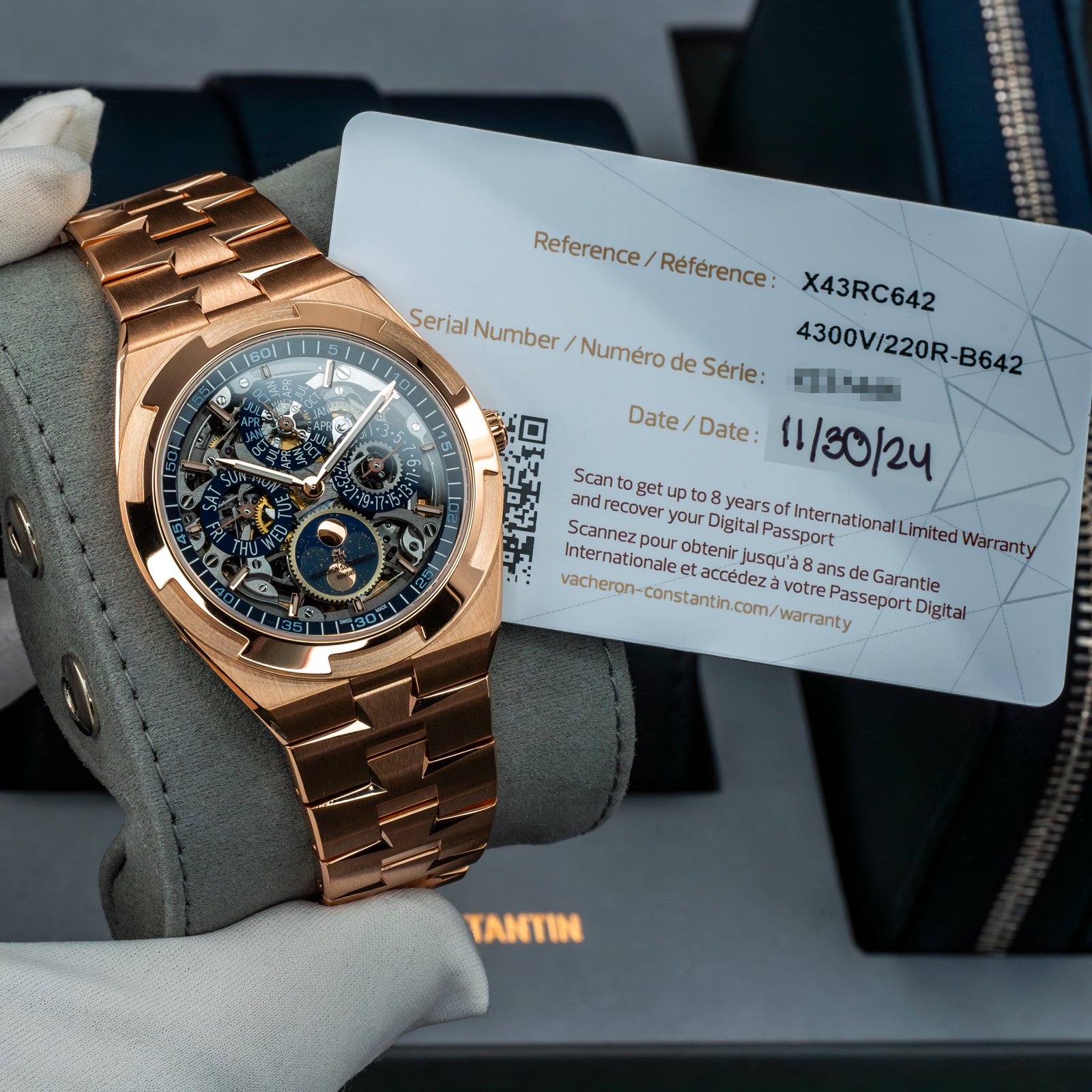 VacheronConstantinOverseasRoseGoldPerpetual.05.jpg
