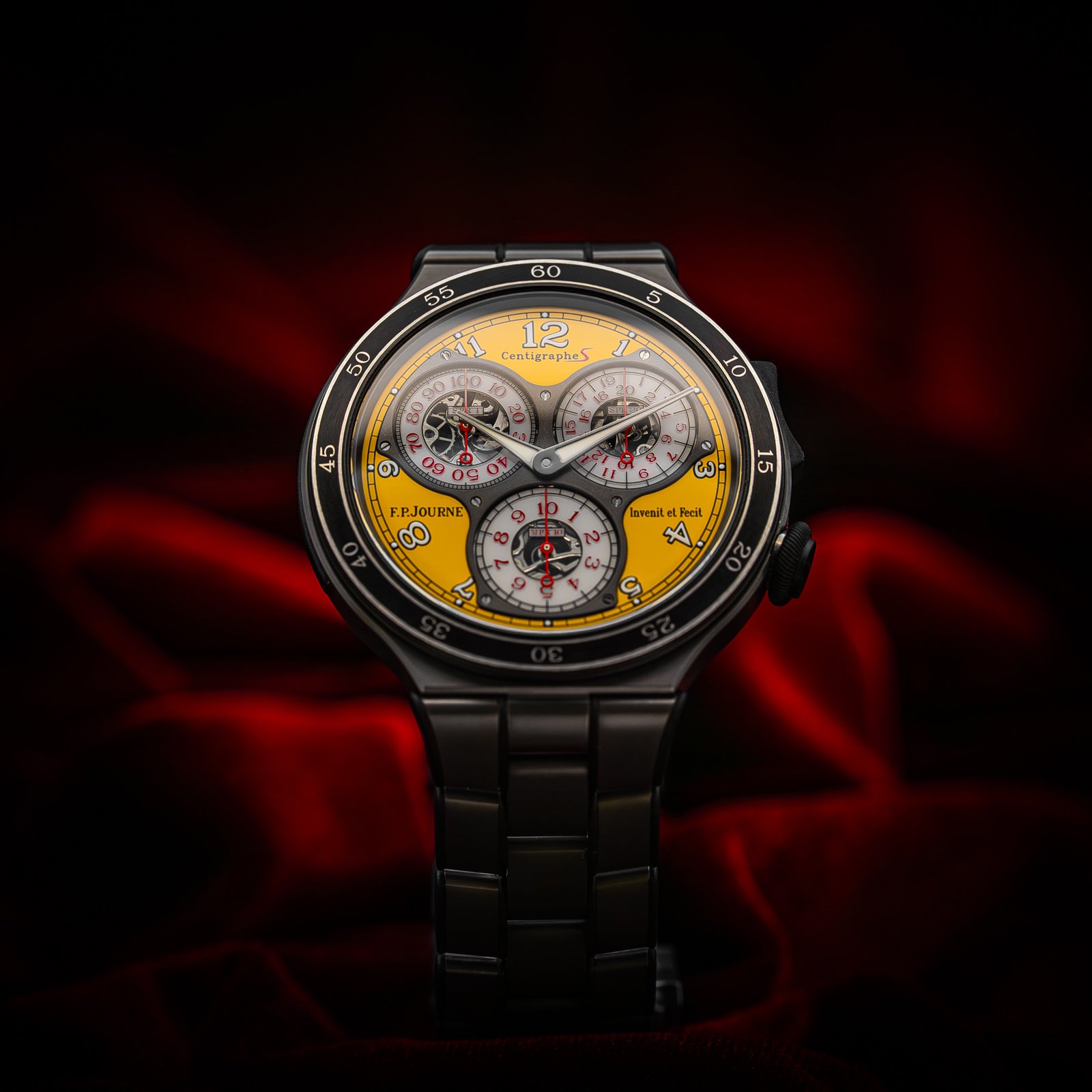 fp-journe-centigraphe-linesport-44mm-titanium-yellow-dial-cts2.06.jpg