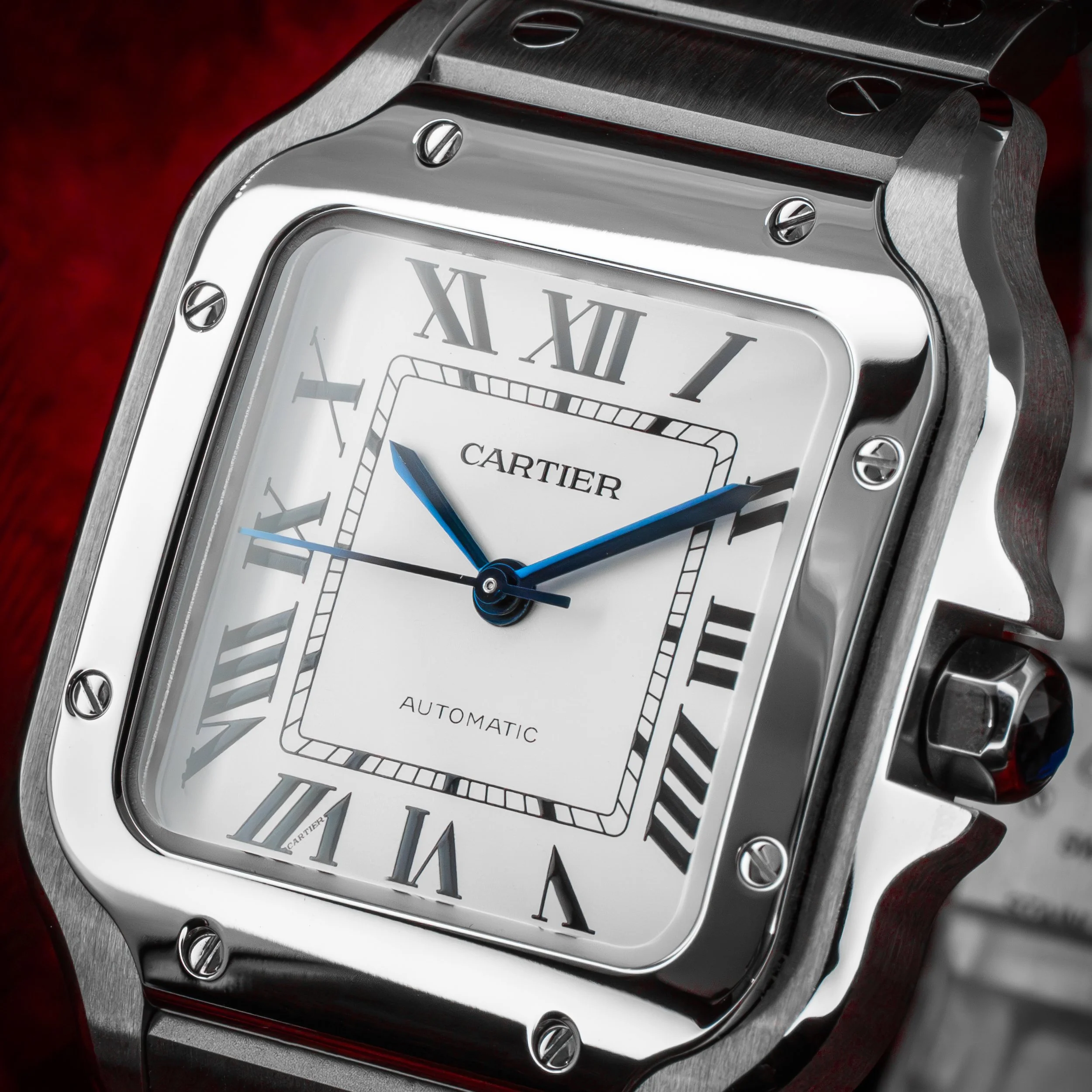 cartier-santos-de-cartier-stainless-steel-white-dial-medium-WSSA0029-the-stellaris-collection.11.jpg