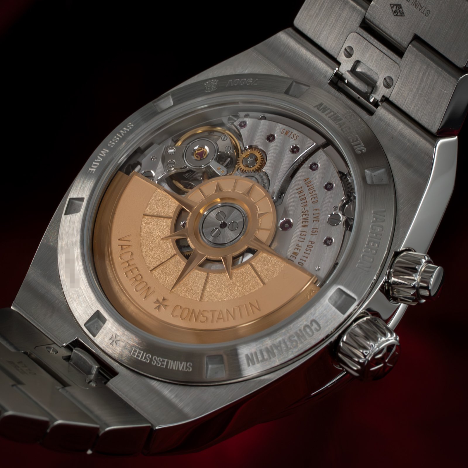 VacheronConstantinOverseasDualTime7900V.19.jpg