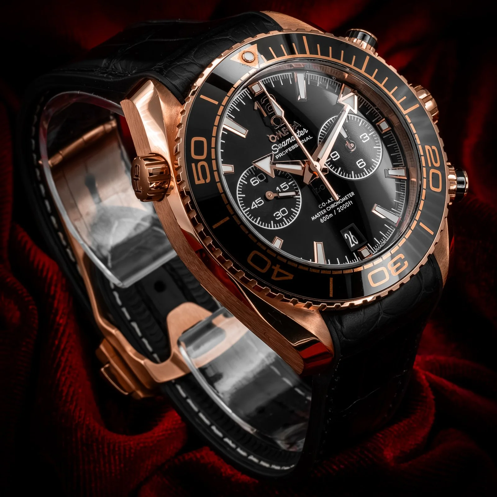 omega-seamaster-planet-ocean-600m-45.5mm-sedna-gold-the-stellaris-collection.08.jpg