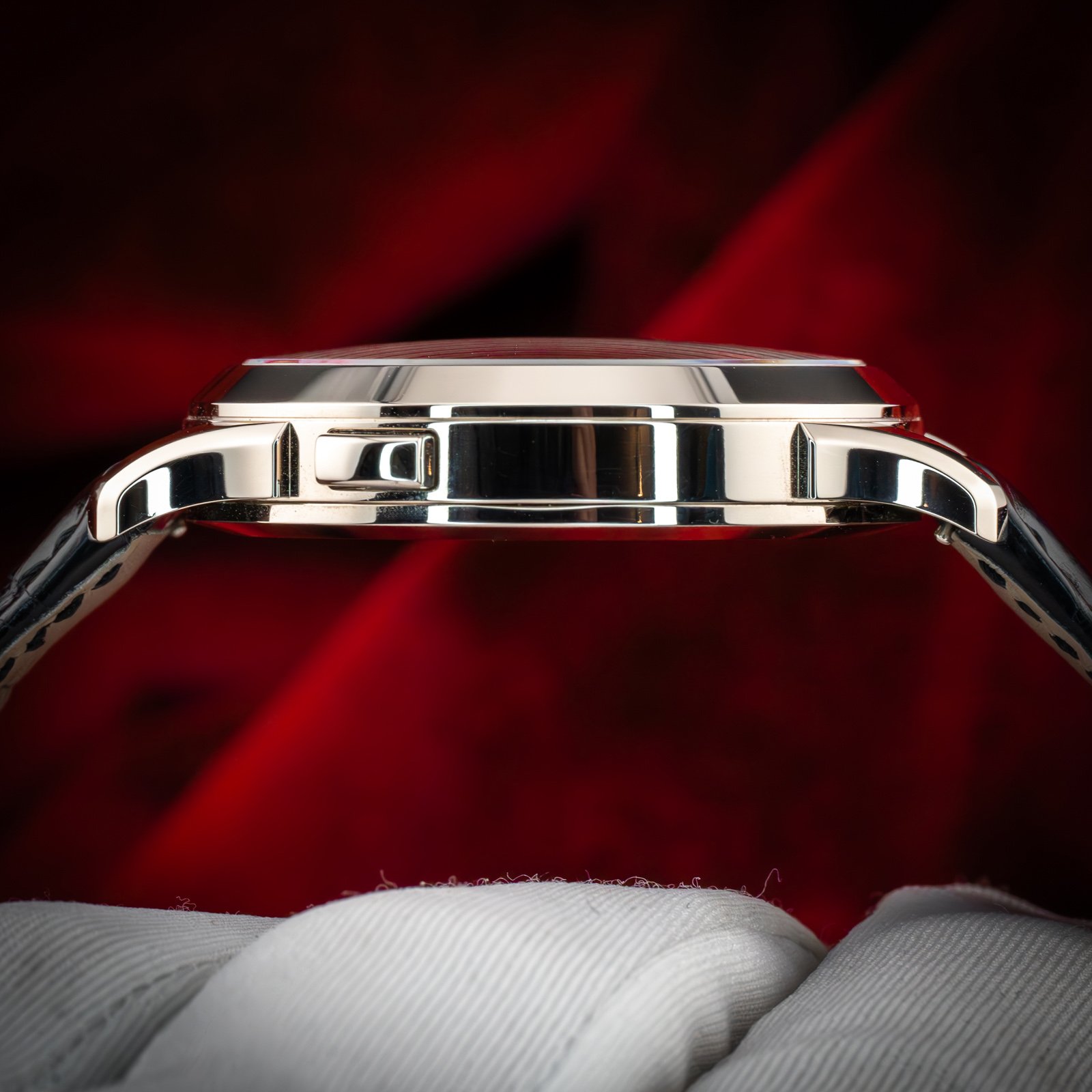 PatekPhilippeWorldTimeWhiteGold.16.jpg