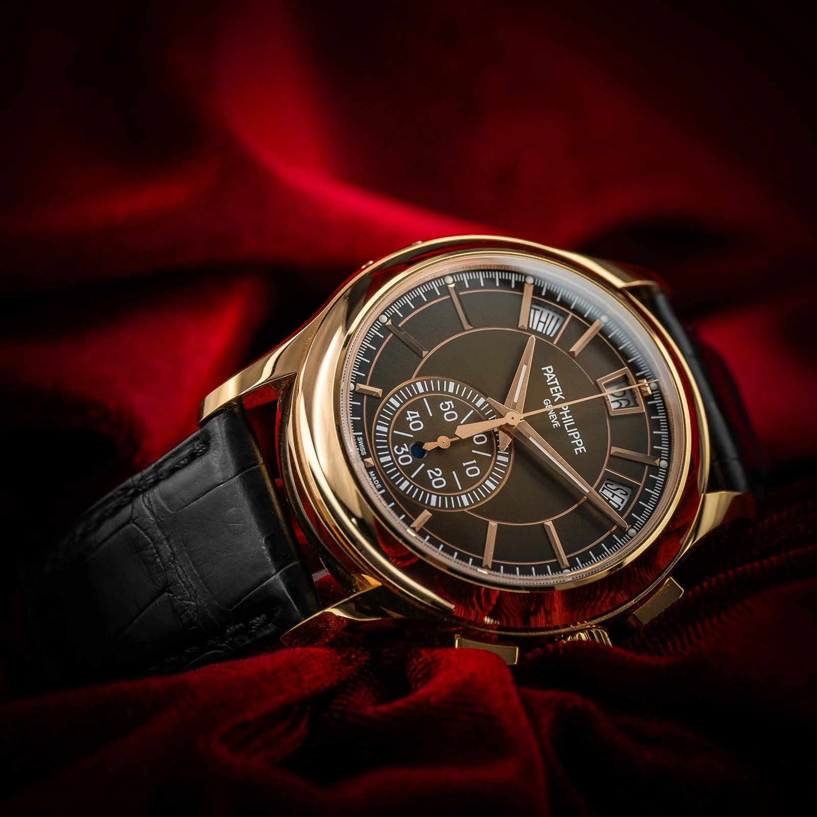 PatekPhilippeAnnualCalendarChrono.02.jpg