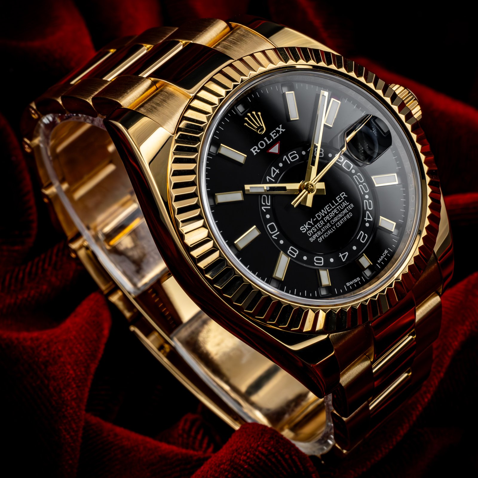 RolexSkyDwellerBlackDialStick.08.jpg