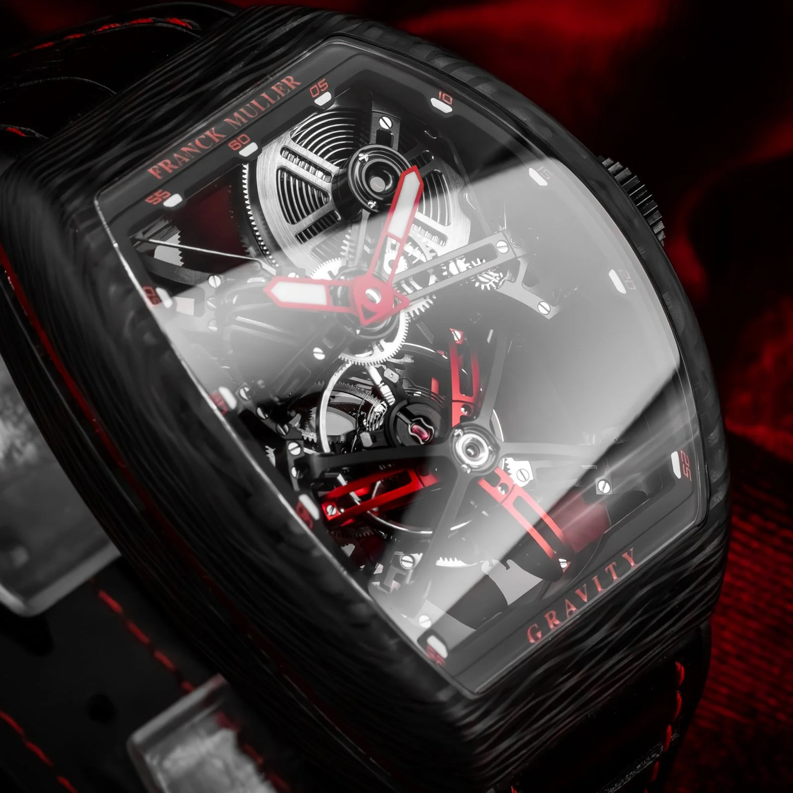 franck-muller-vanguard-gravity-skeleton-red-the-stellaris-collection.07.jpg