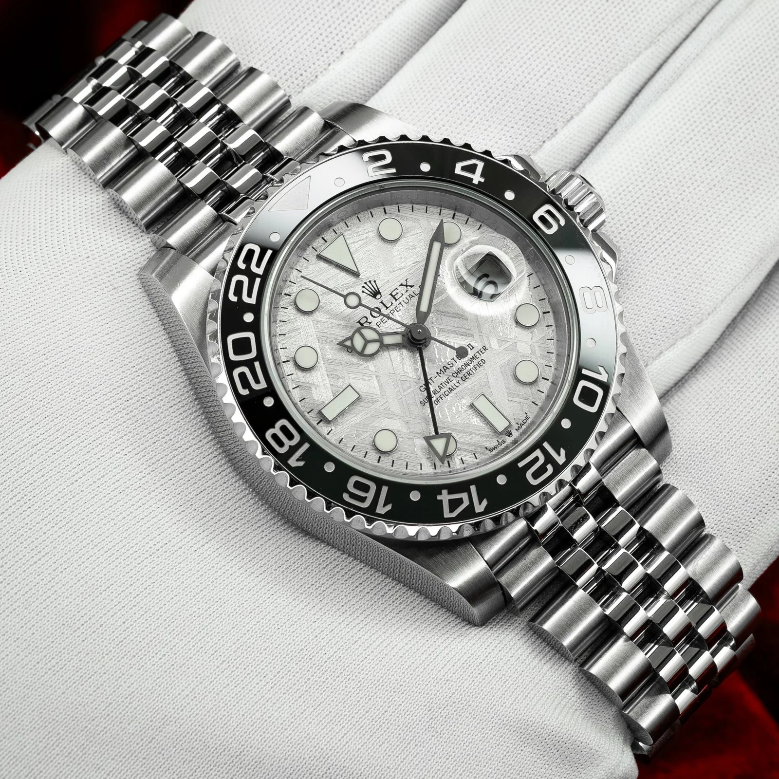 rolex-gmt-master-ii-white-meteorite-bruce-wayne-the-stellaris-collection.12.jpg