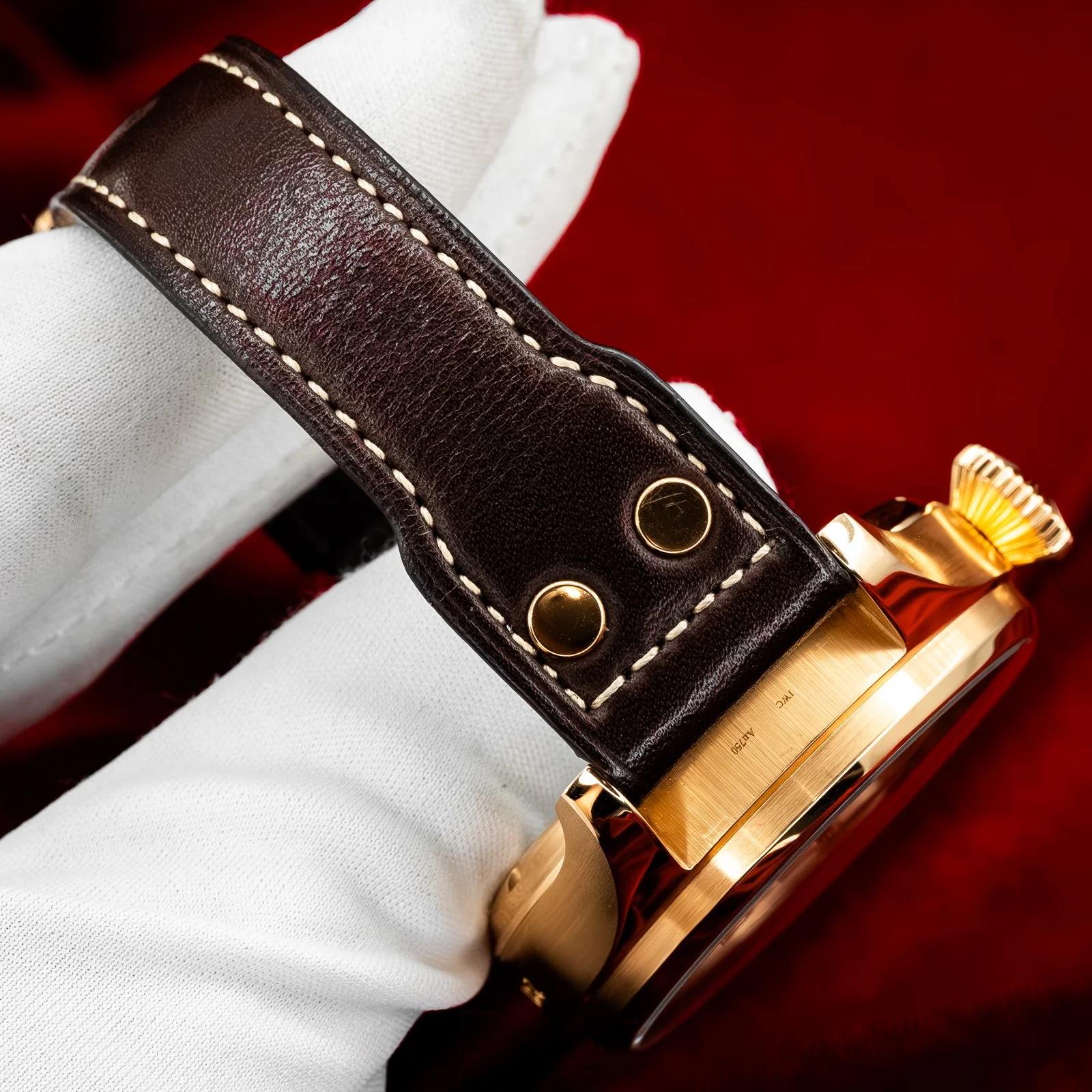 iwc-portuguese-perpetual-calendar-perpetual-moonphase-the-stellaris-collection.20.jpg