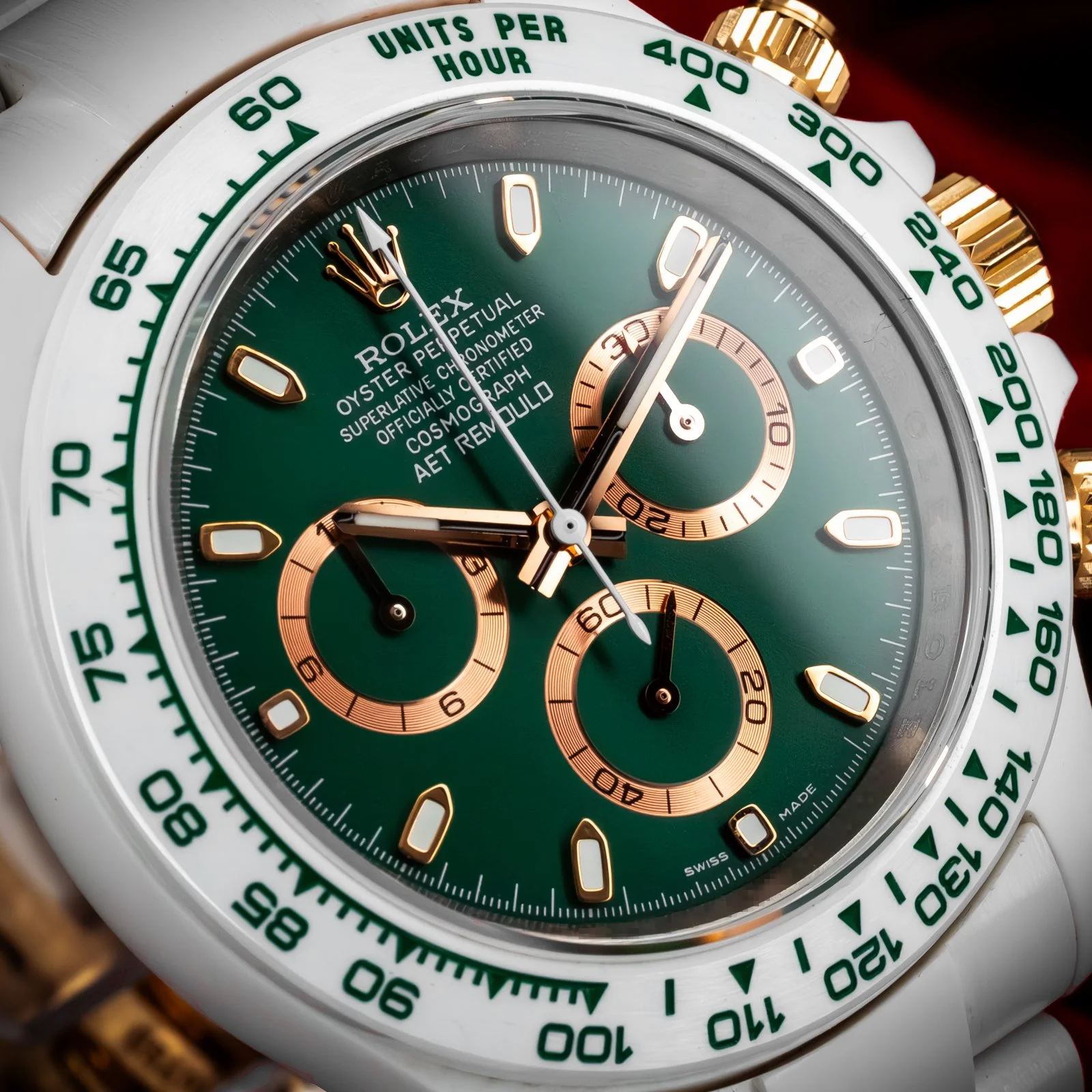 aet-remould-rolex-daytona-british-racing-green-the-stellaris-collection.07.jpg