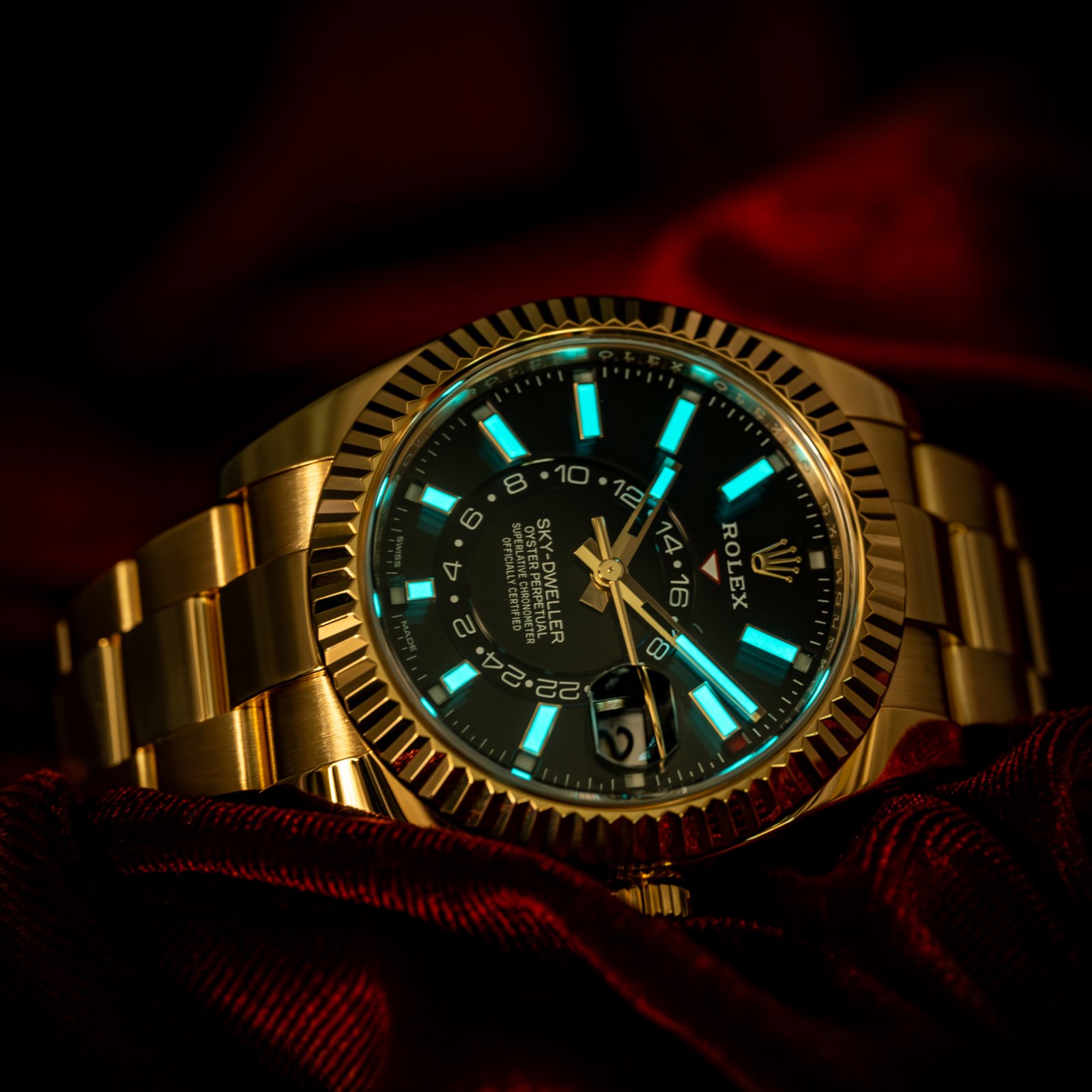 RolexSkyDwellerBlackDialStick.05.jpg