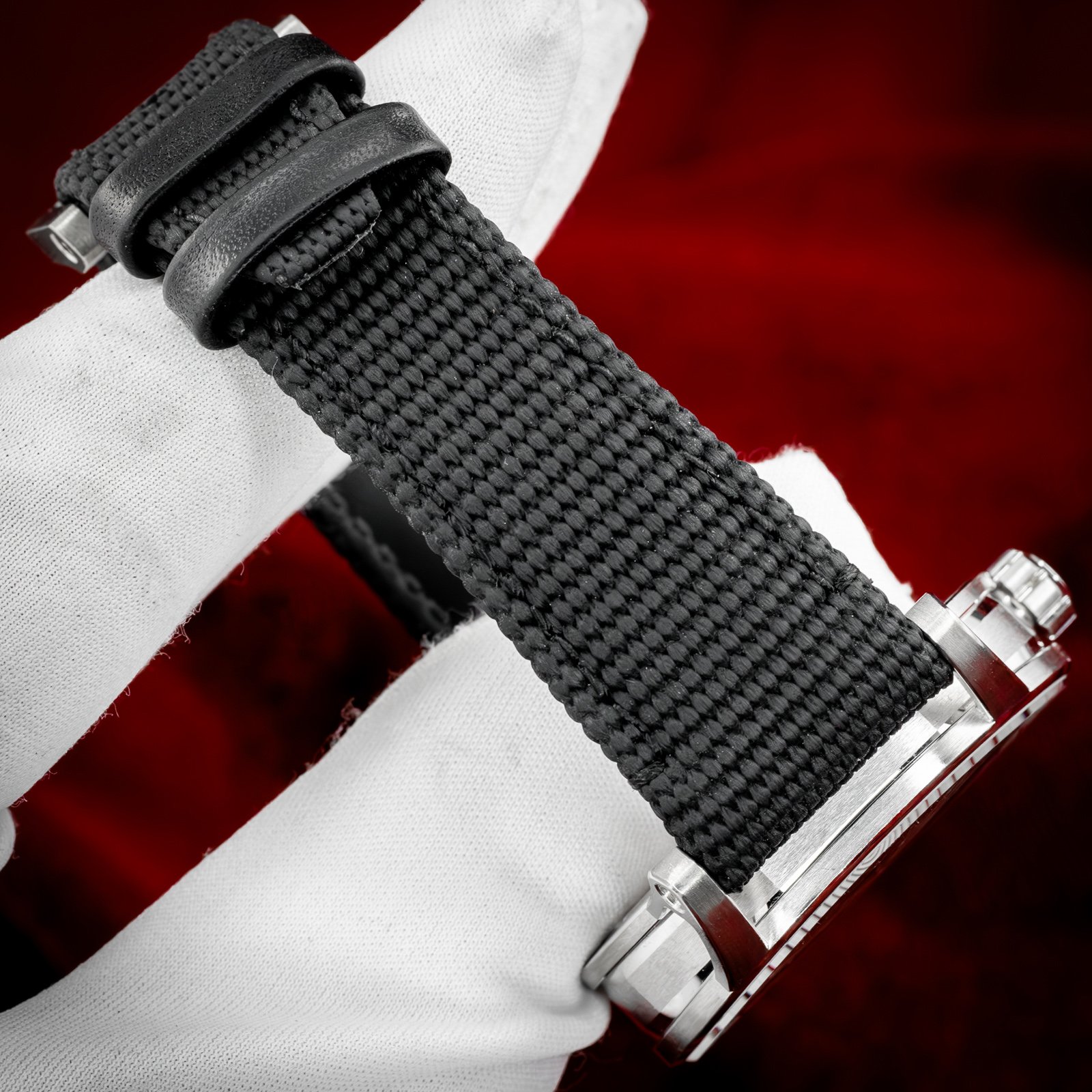 AudemarsPiguetCode1159WhiteGoldRed.15.jpg