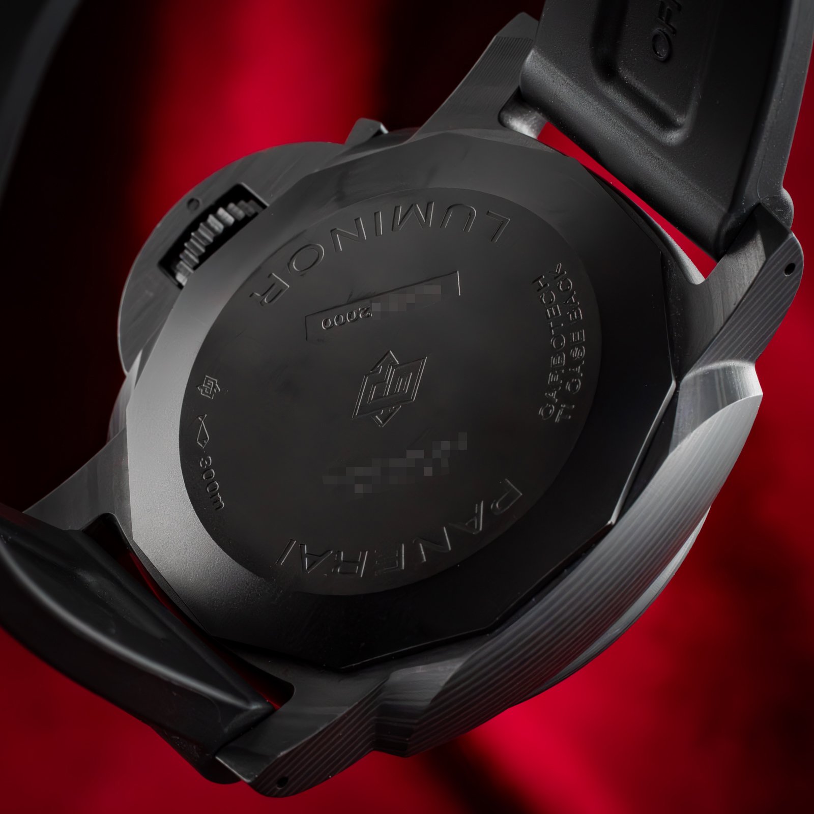 PaneraiLuminor1950CarbotechPAM01661.18.jpg