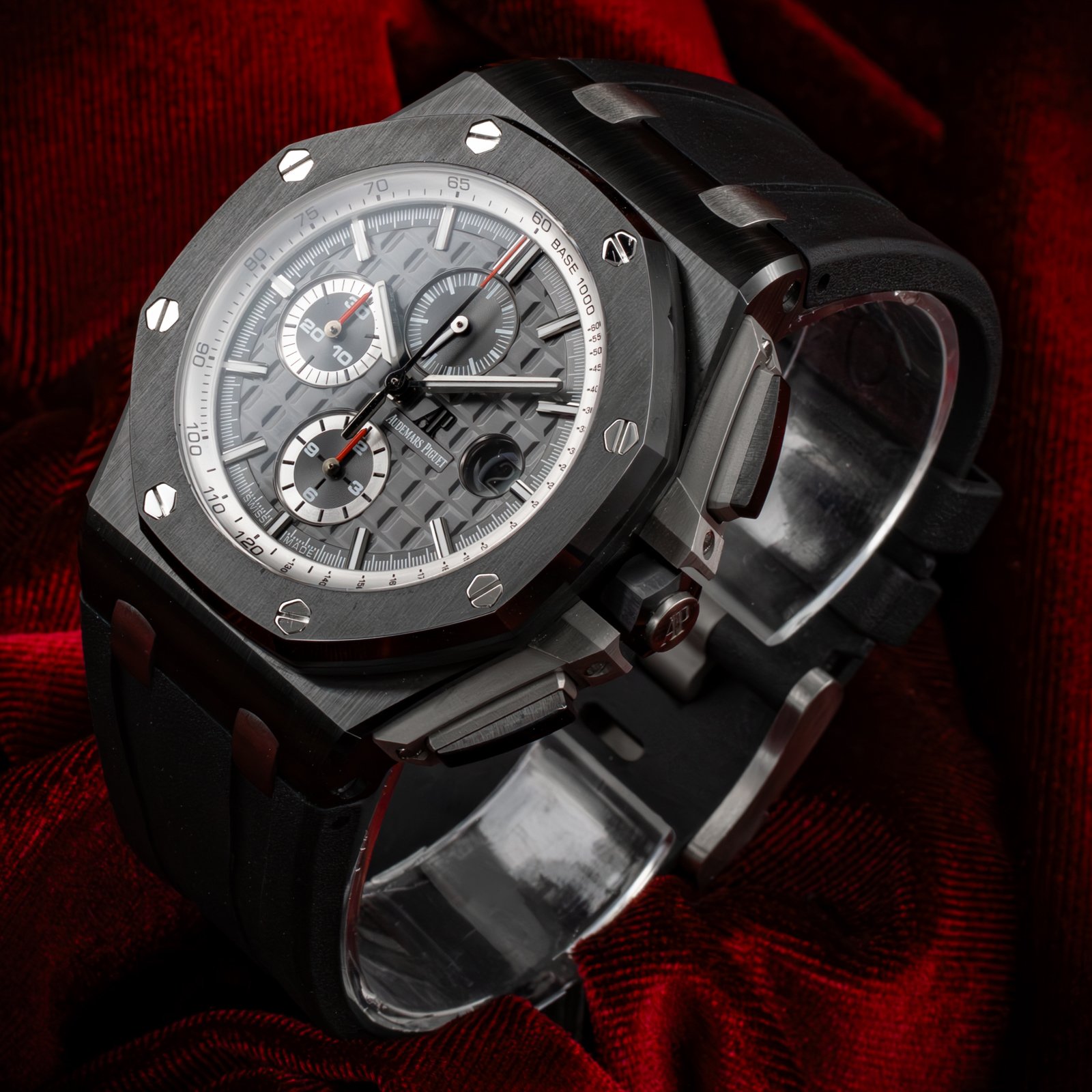 AudemarsPiguetRoyalOakOffshoreChronographAnthracite.11.jpg