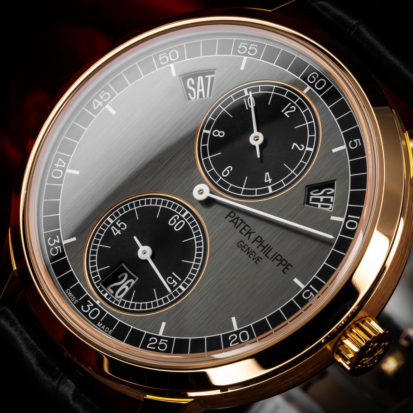 patek-philippe-annual-calendar-regulator-rose-gold-5235G-50R-001-the-stellaris-collection.12.jpg