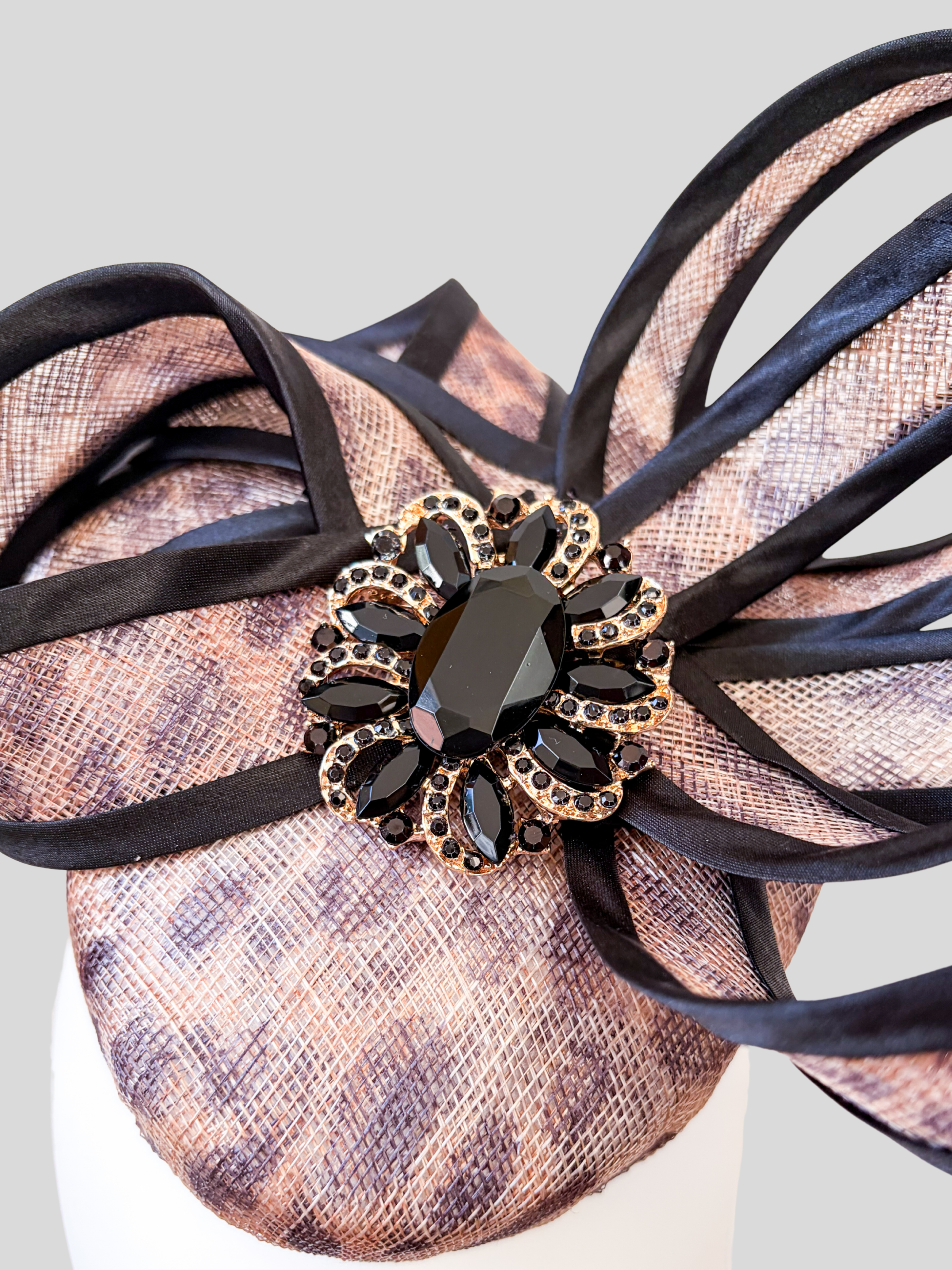 leopard-sinamay-fascinator-crystal-brooch-detail.jpg.png