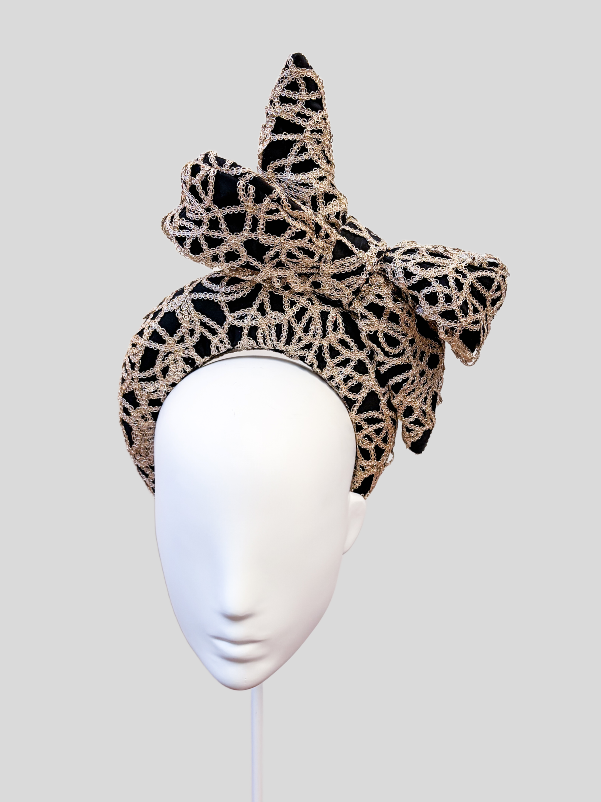 black-silver-lace-headpiece-front-view.jpg.png