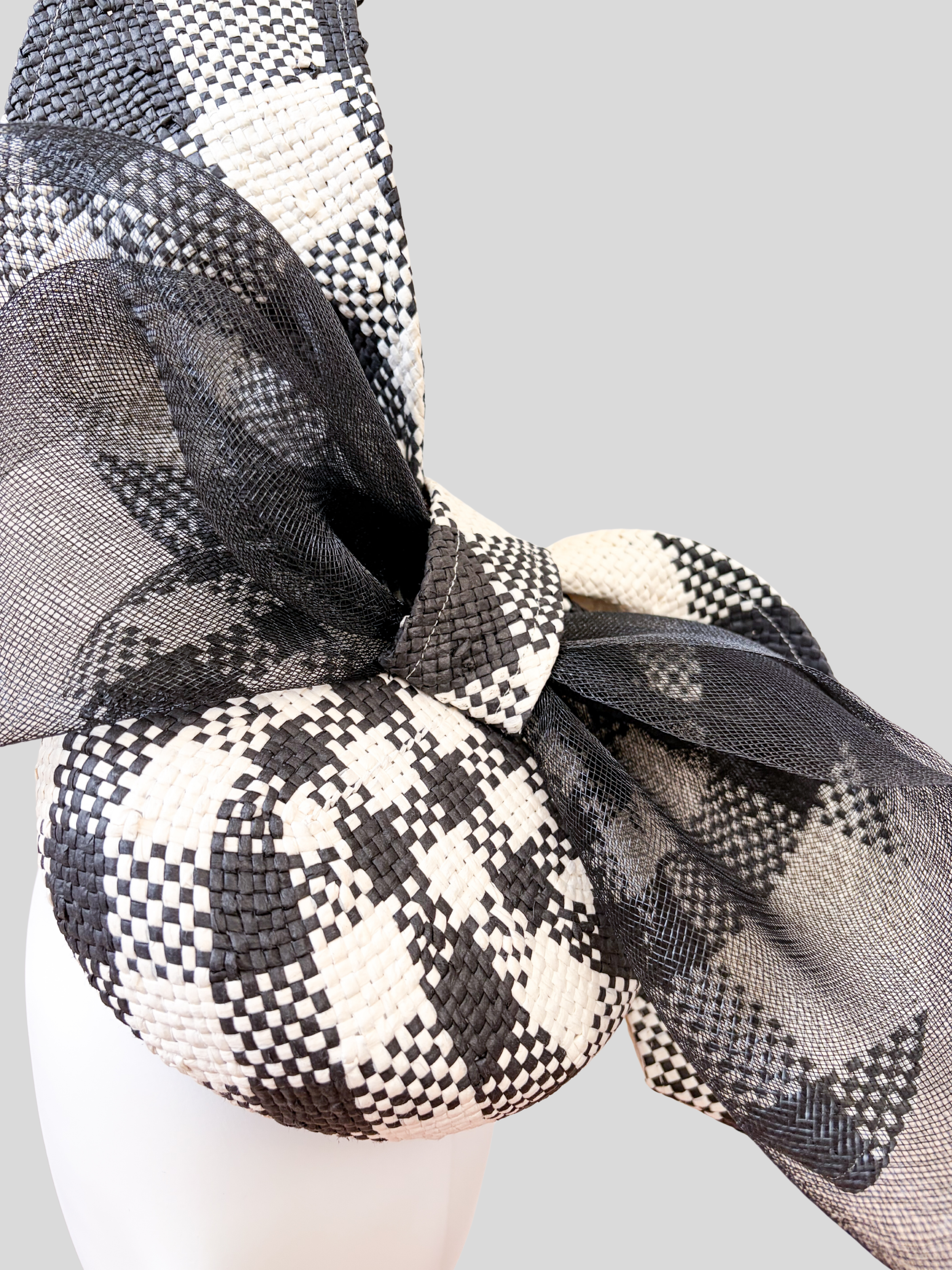 black-white-checkered-fascinator-mesh-bow-detail.jpg.png