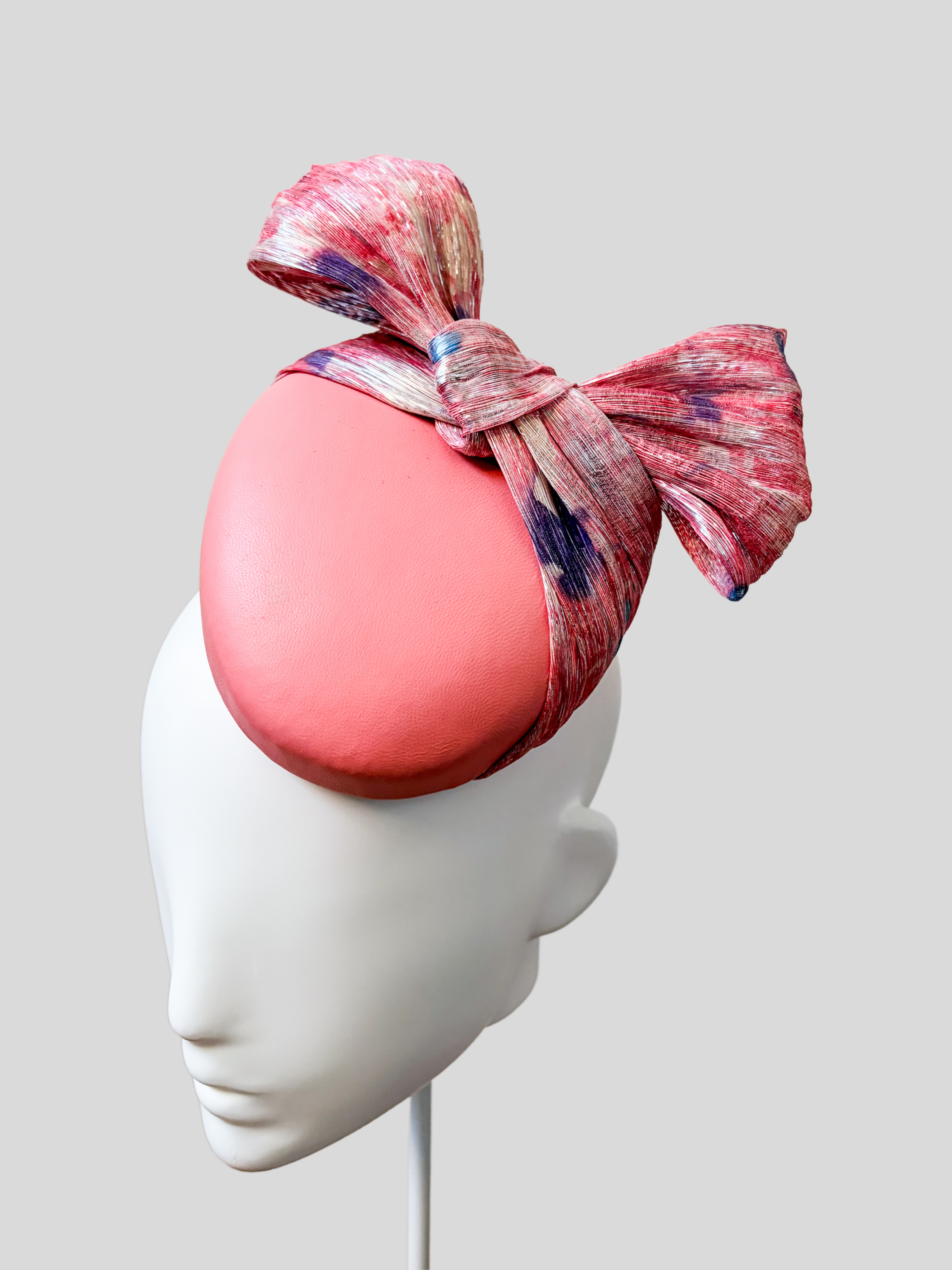 pink-leather-mini-hat-rebeca-right-view.jpg+%281%29.png