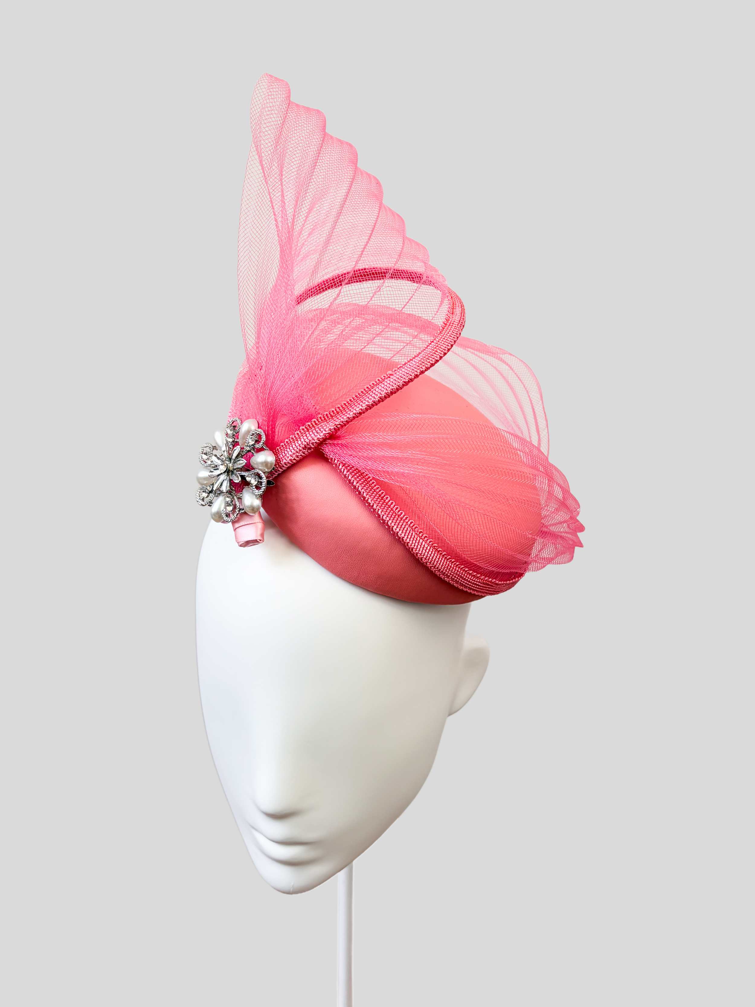 pink-sinamay-fascinator-pearl-brooch-front-right-side.jpg.png