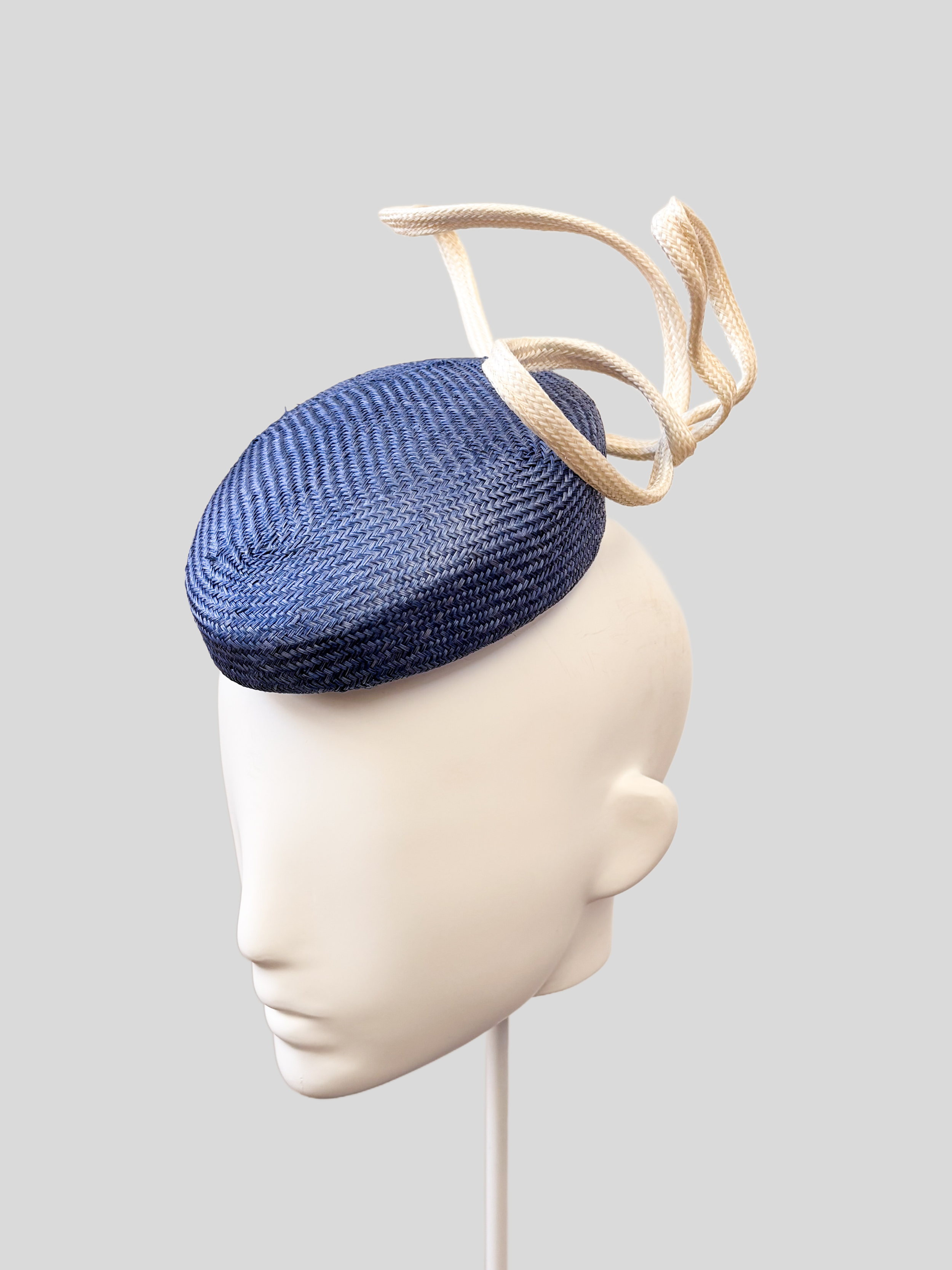 bleu-blanc-parisisal-headpiece-right.jpg.png