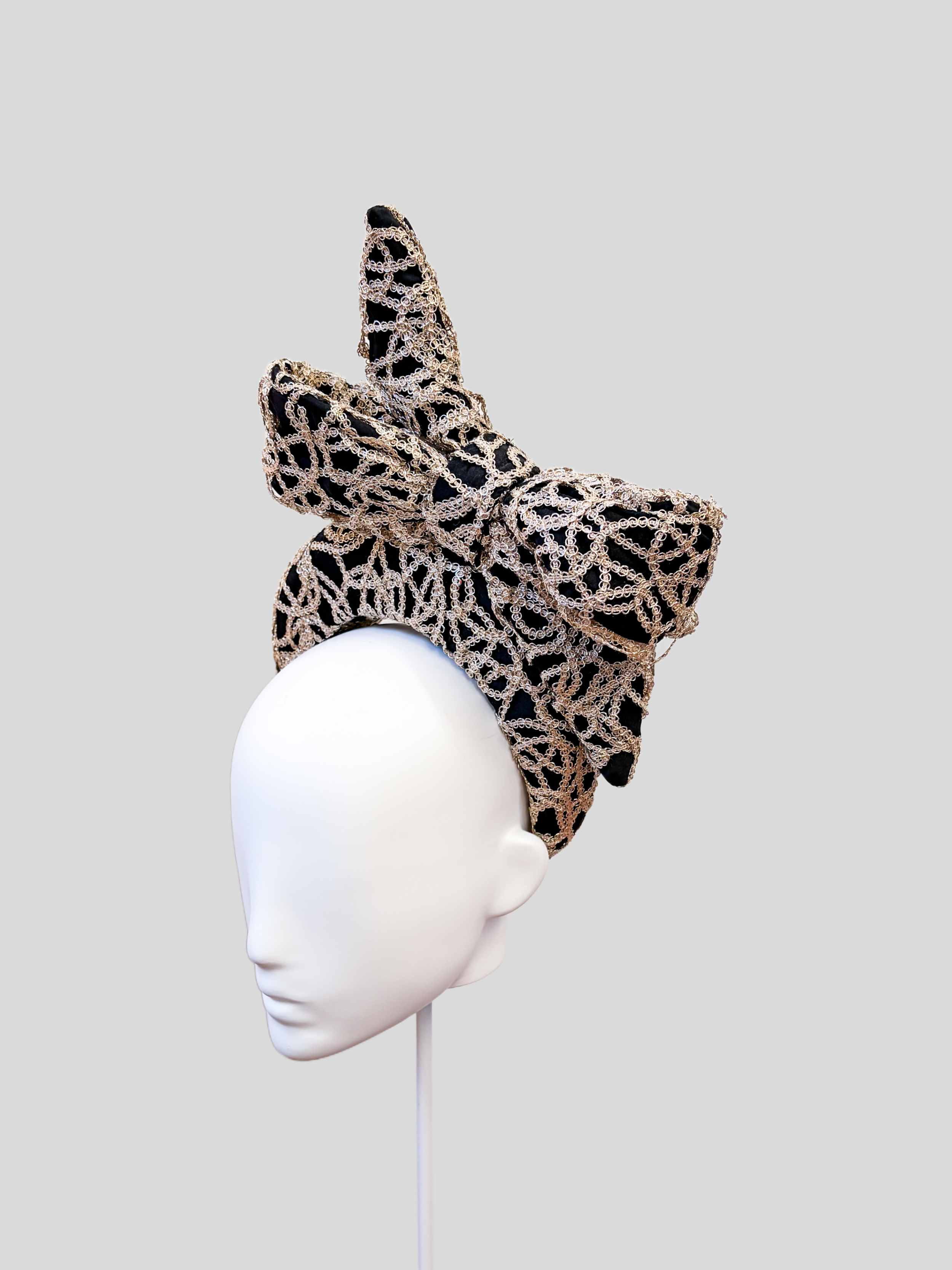 black-silver-lace-headpiece-right-side-view.jpg.png