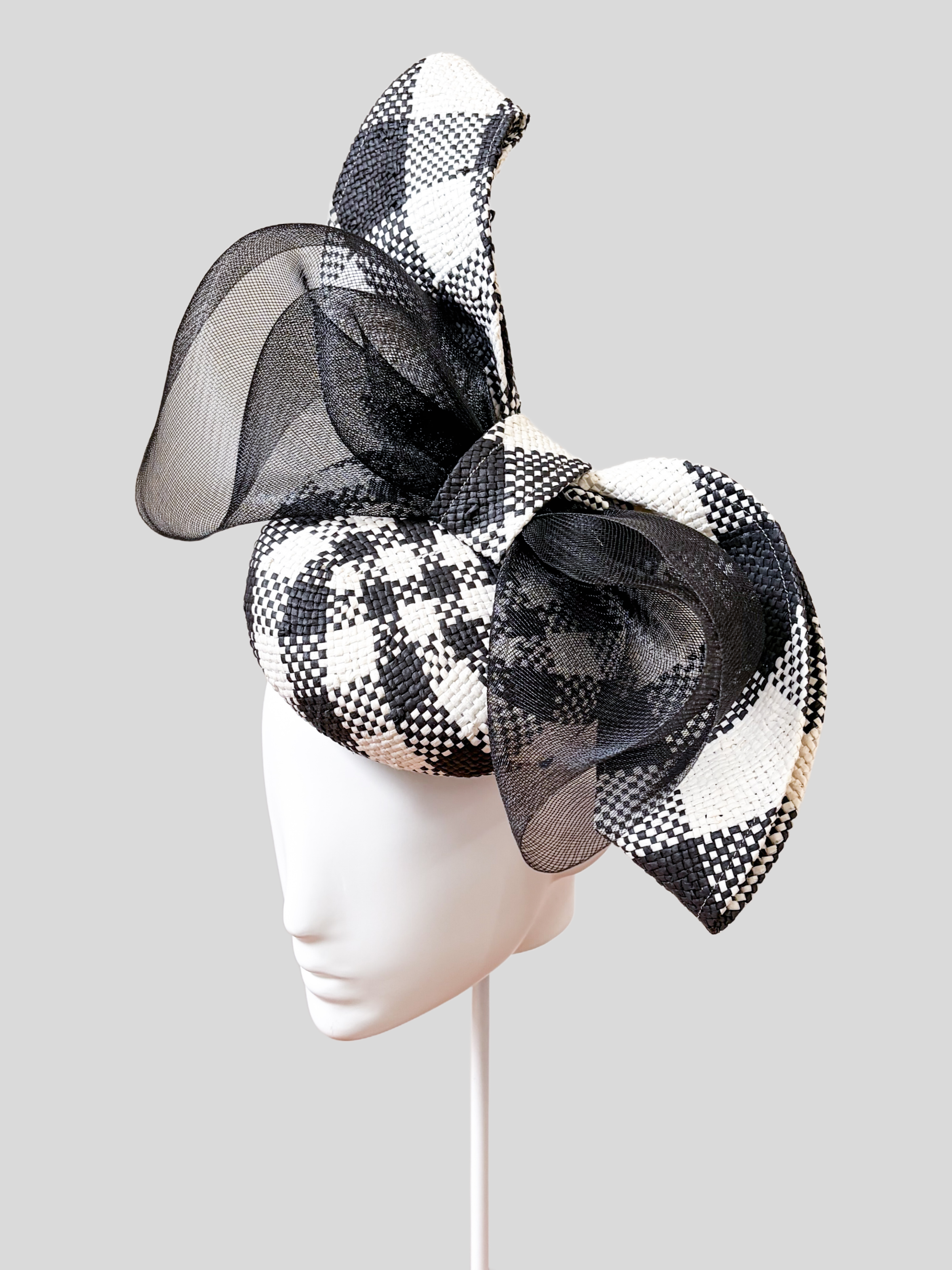 black-white-checkered-fascinator-right-side-view.jpg.png