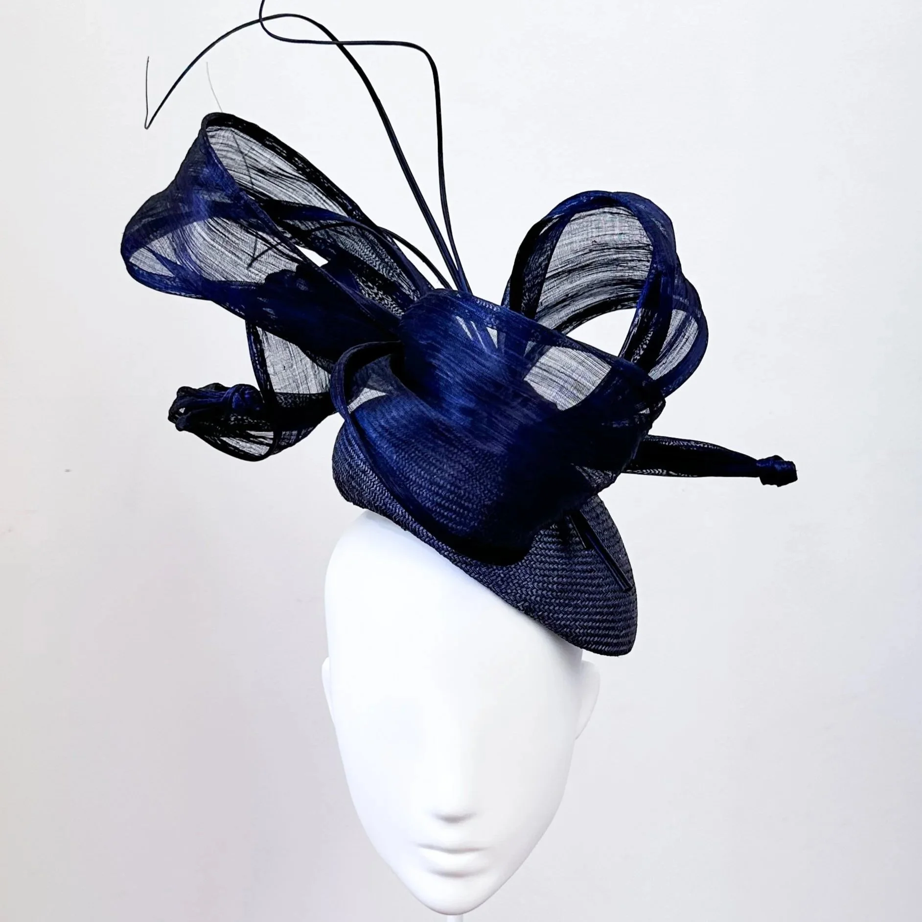 Navy Blue Face Hugger with Silk Abaca - Onda Blu