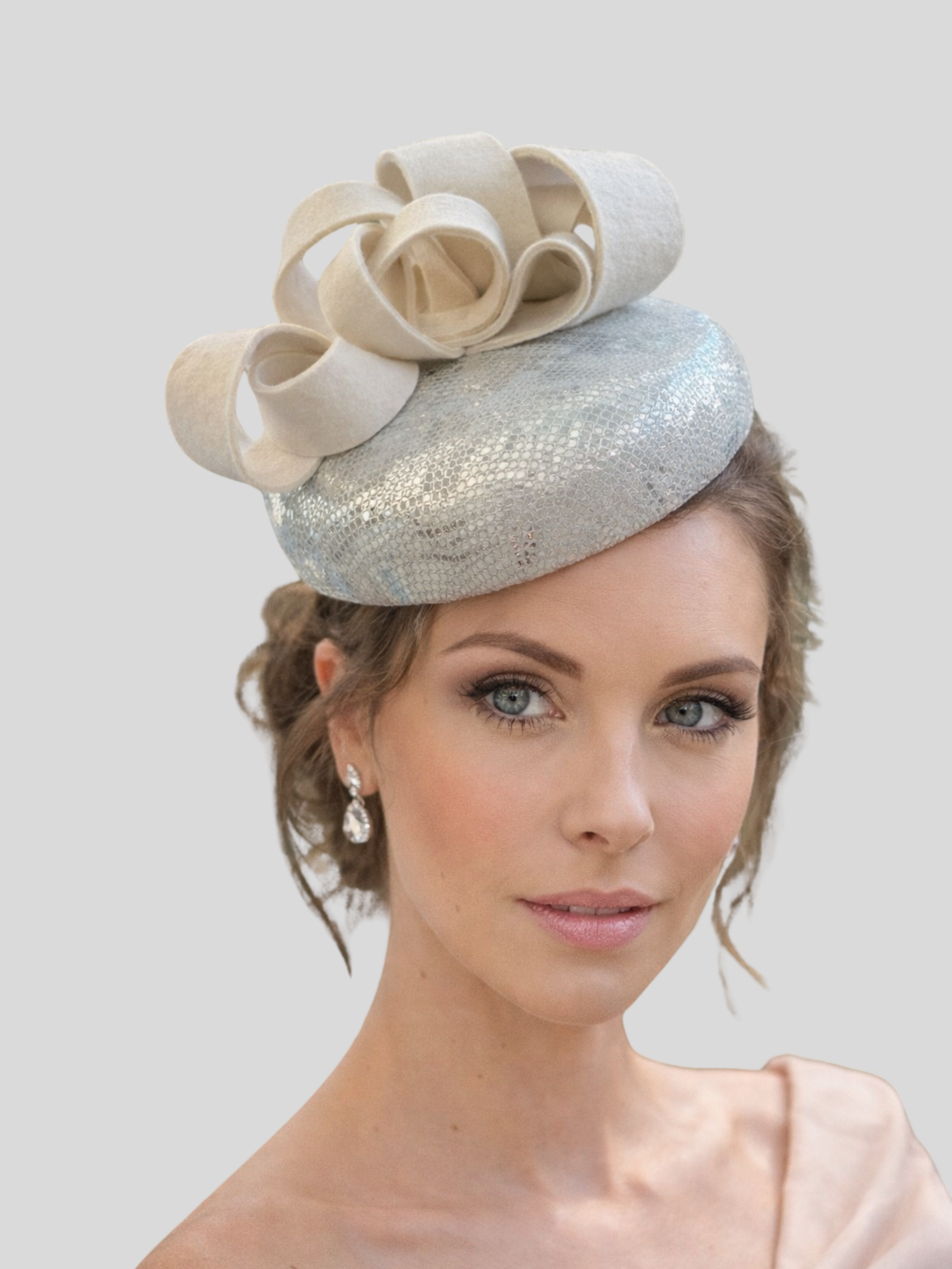 chiara-silver-white-wool-felt--leather-fascinator-model-view.jpg.png