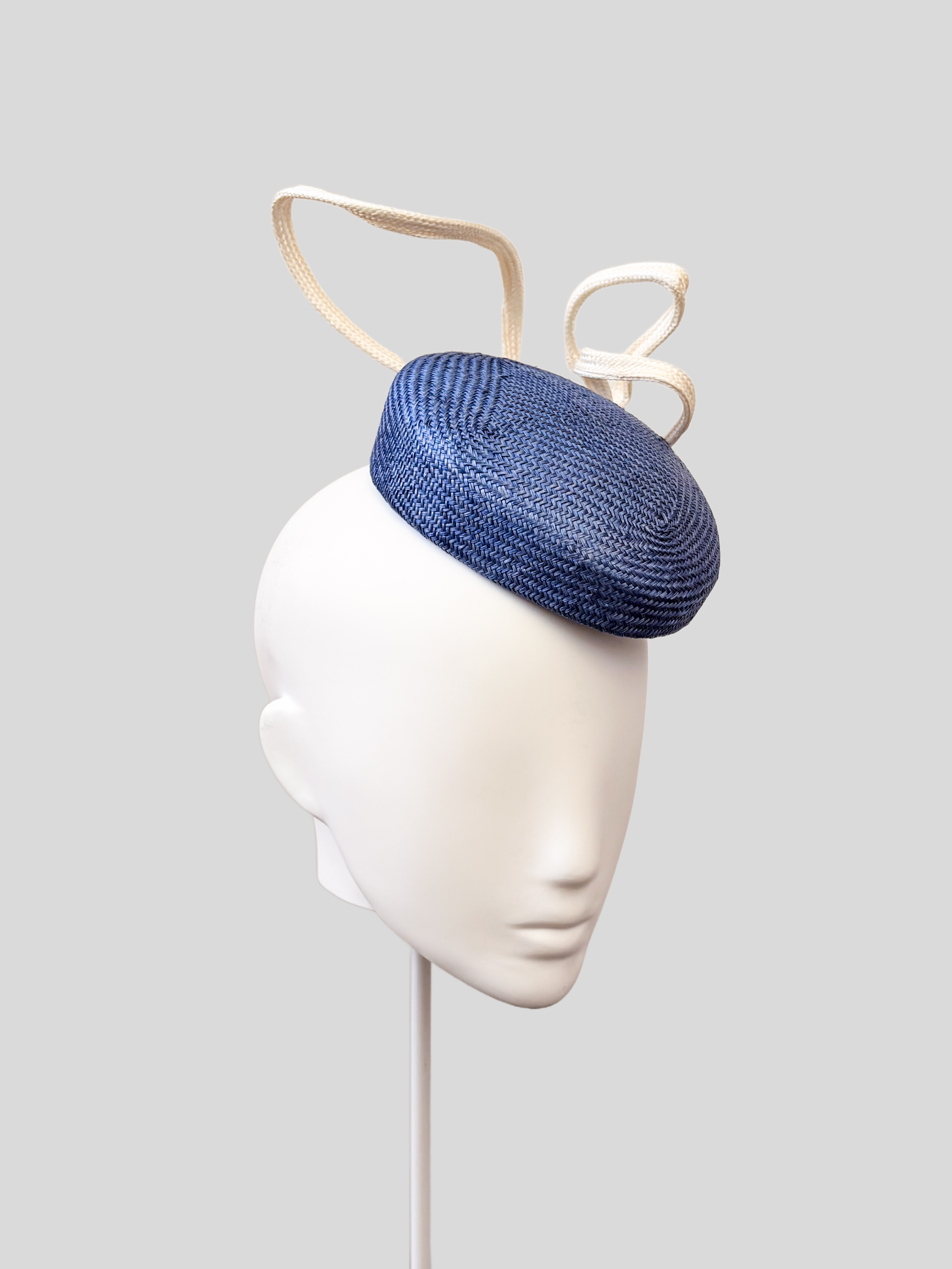 bleu-blanc-parisisal-headpiece-left.jpg.png
