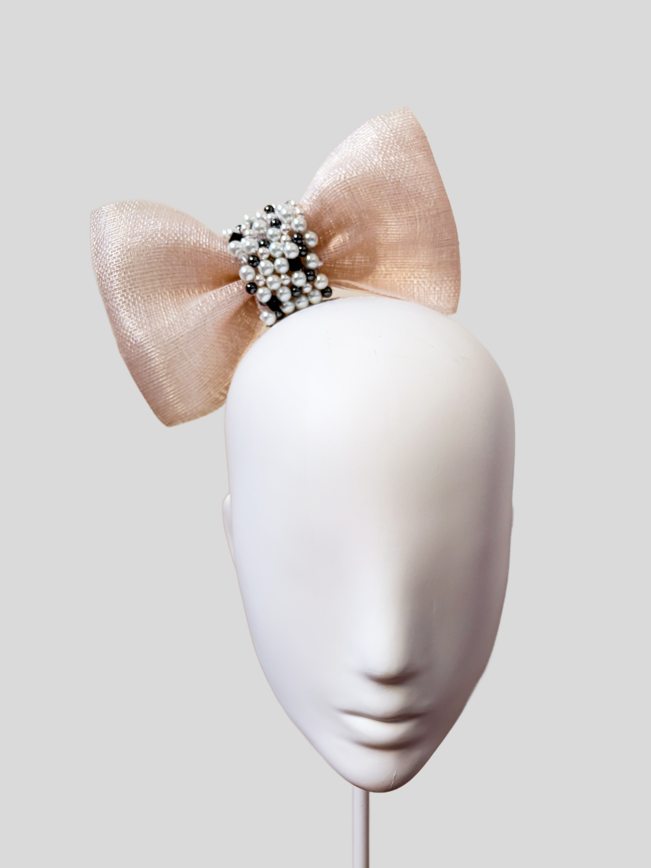 white-sinamay-headband-bow-swarovski-beads-front-view.jpg.png