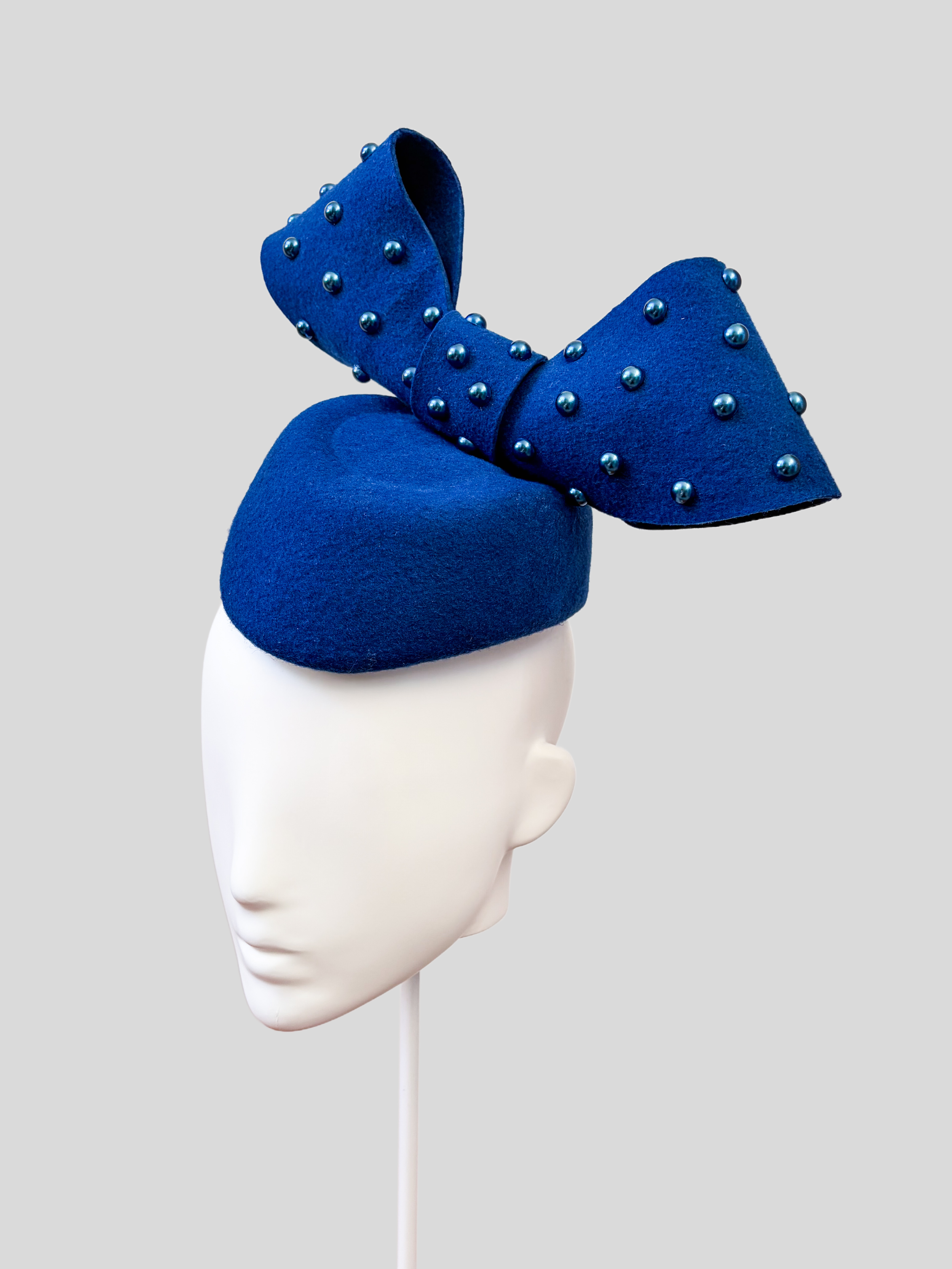 royal-blue-bow-fascinator-beaded-womens-racewear-hat-right-view.jpg.png