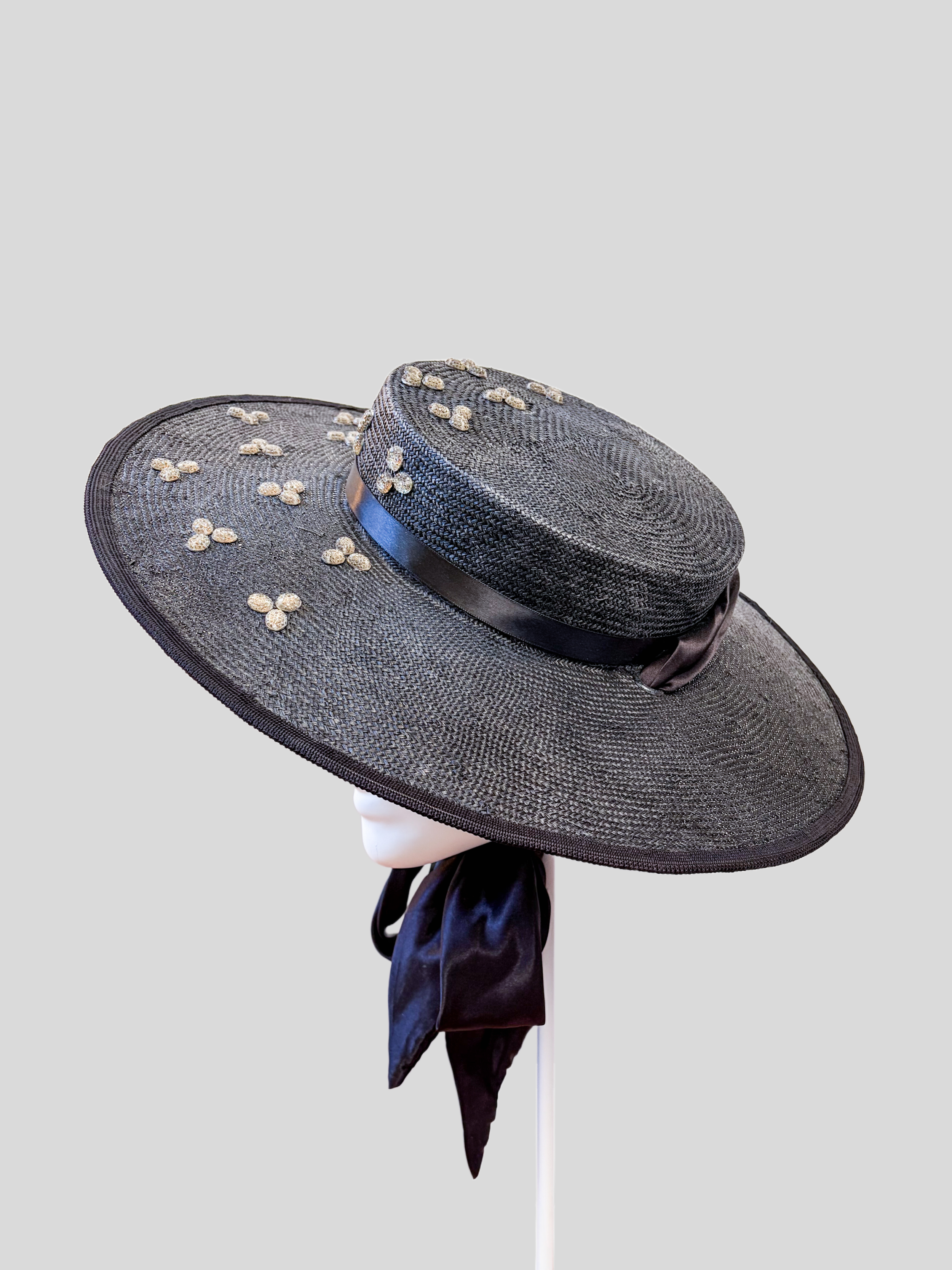 black-wide-brim-hat-right-side-view.jpg.png