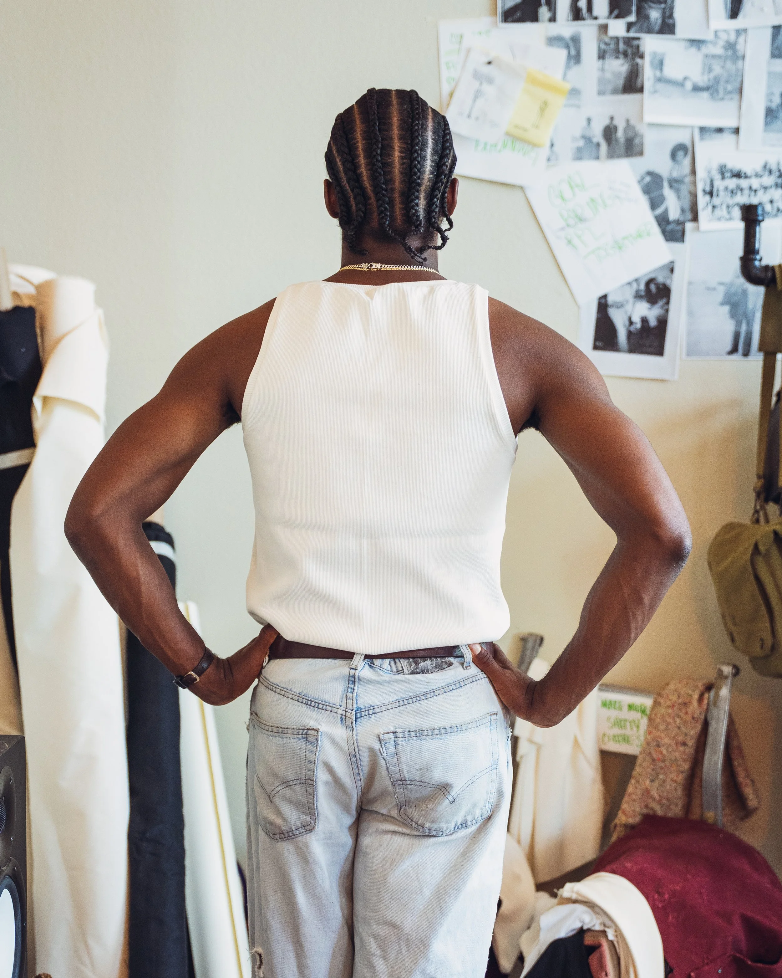 STRETCHY - WHITE-4.jpg