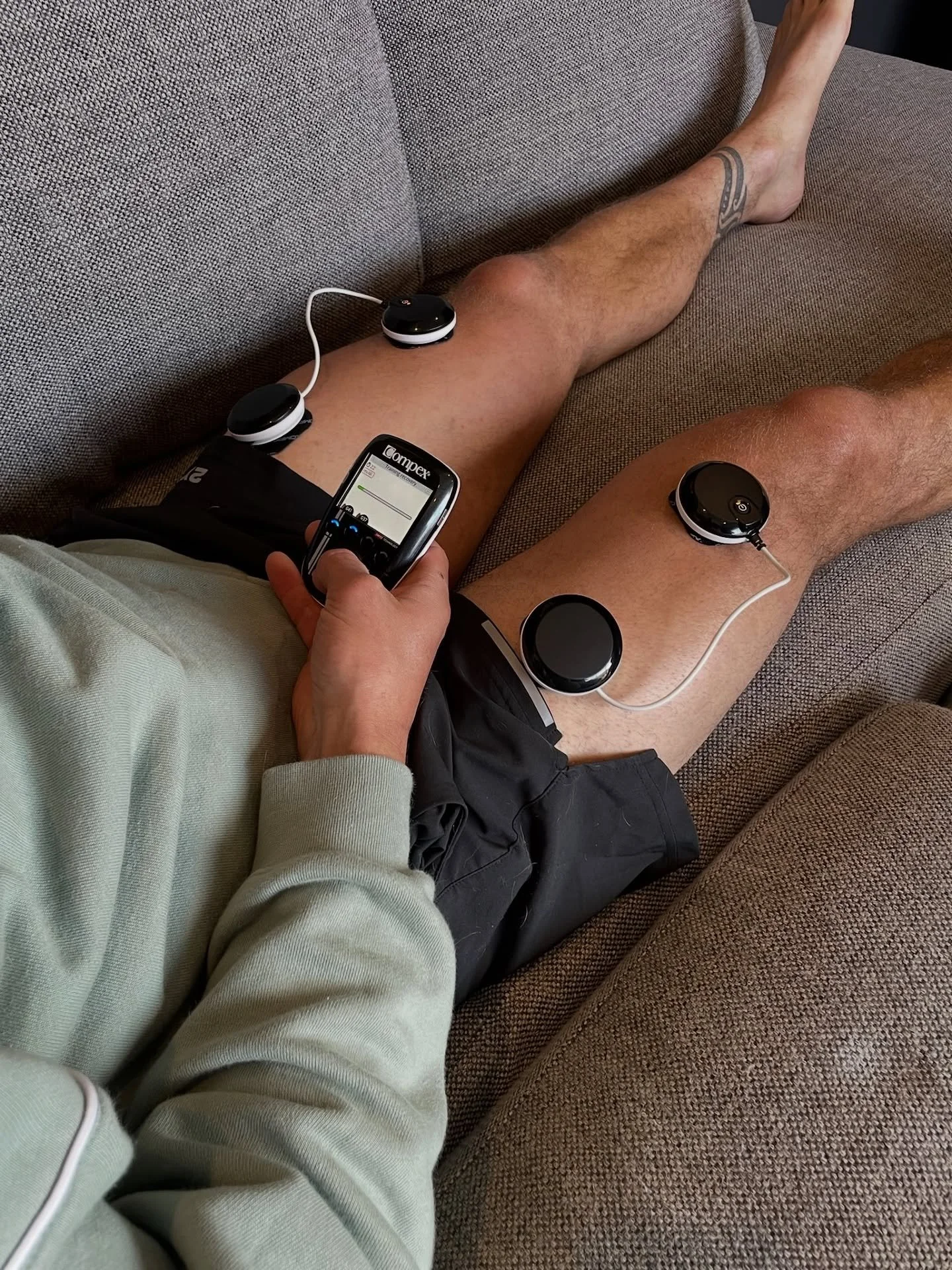 π¨Introducing our new ACL Surgery Recovery Package
Do you, or someone you know, have ACL surgery coming up?
They’re going to want to see this.
Our package includes:
βͺοΈNormaTec Compression Boots OR CryoPush – to reduce post-op swelli
