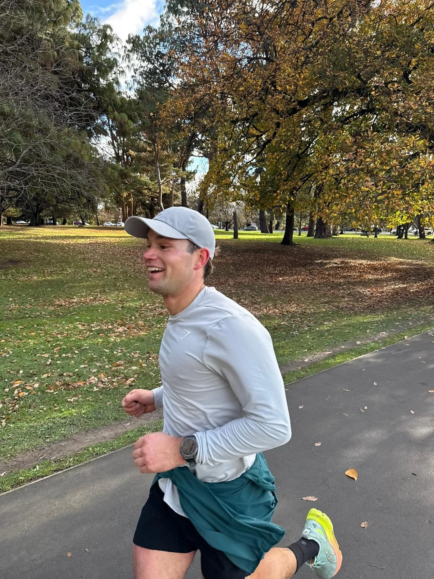 βοΈ Suns out, runs out! π‍βοΈ
Whether you’re logging k’s in the sun or gearing up for your next big event, don’t forget recovery is where the real gains happen. From ice baths to Normatec Compression Boots, RecoveryTec has you c