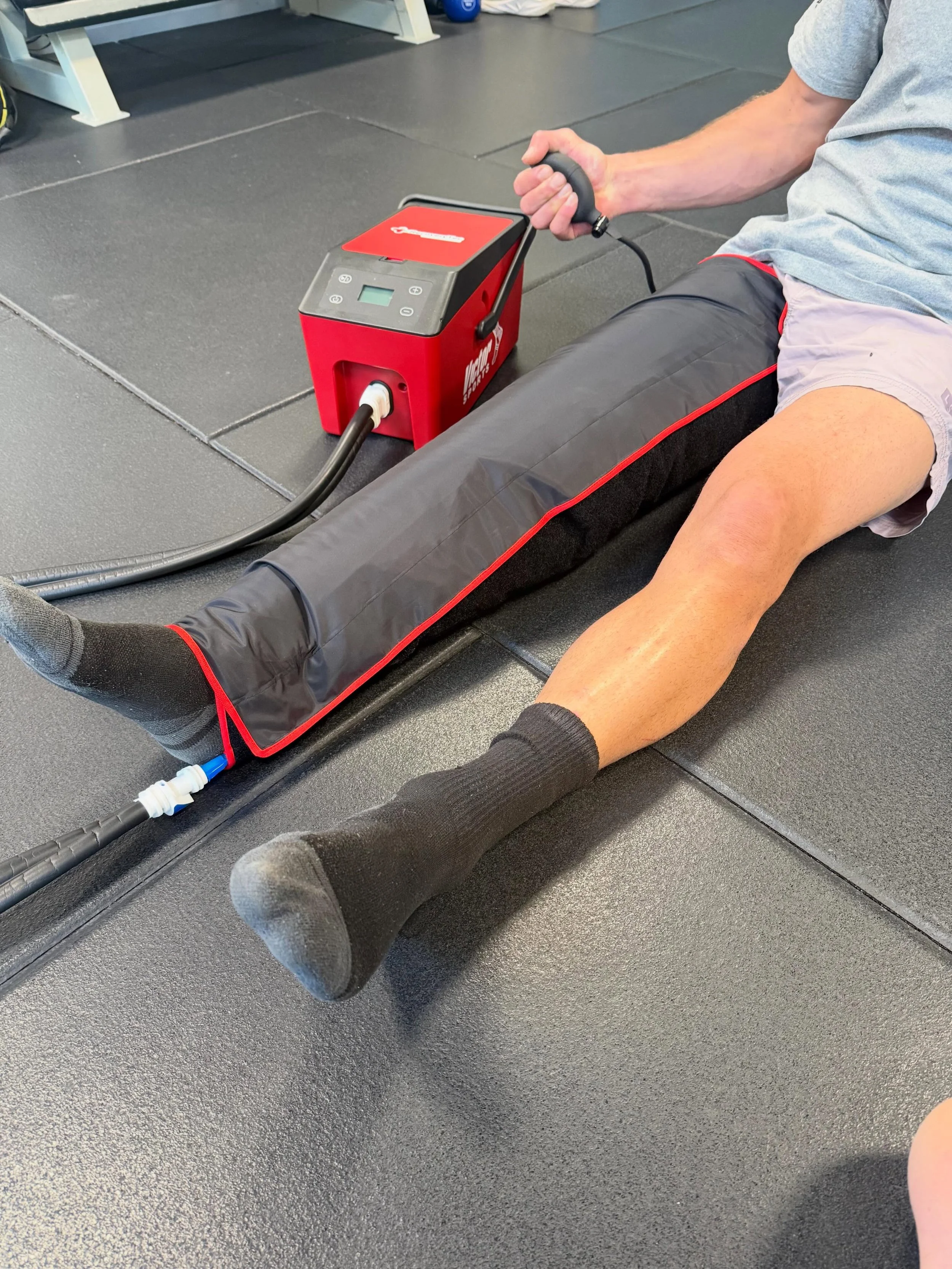 We just leveled up your recovery game! 

Full Leg Joint Wrap for the CryoPush is here!

Calf. Knee. Quad. Hamstring. All of it - covered in one wrap.

◼️Cold + compression from hip to ankle
◼️ Targets inflammation across every joint, not just one
◼️S