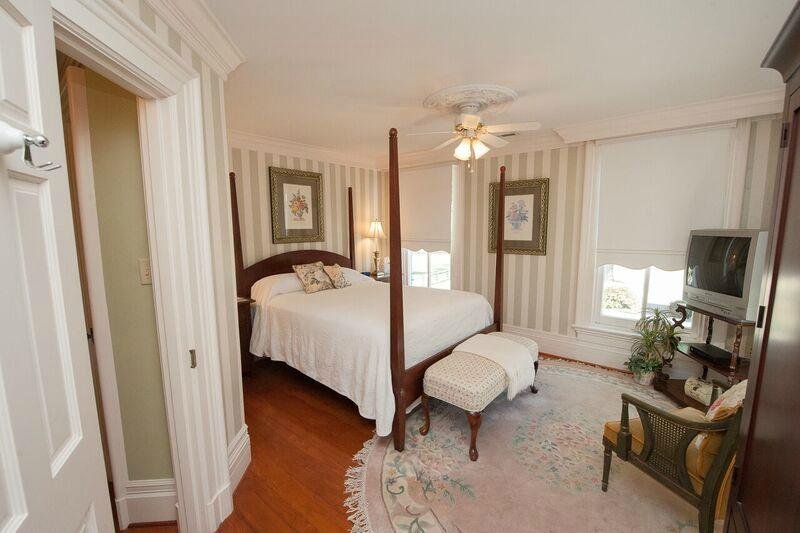 TASHA-MANSION-SUITE-2.jpg