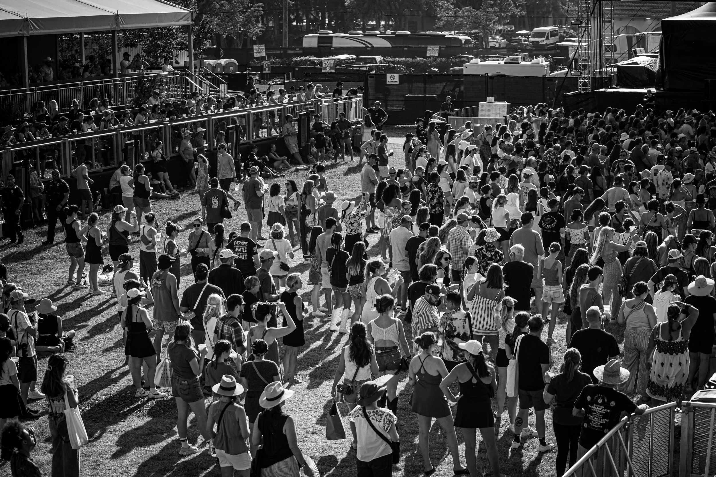 Crowd - Sing Out Loud © Alycia Pollock-16.jpg