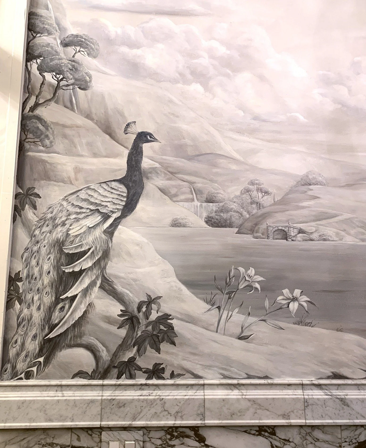 grisaille peacock 1900h.jpg