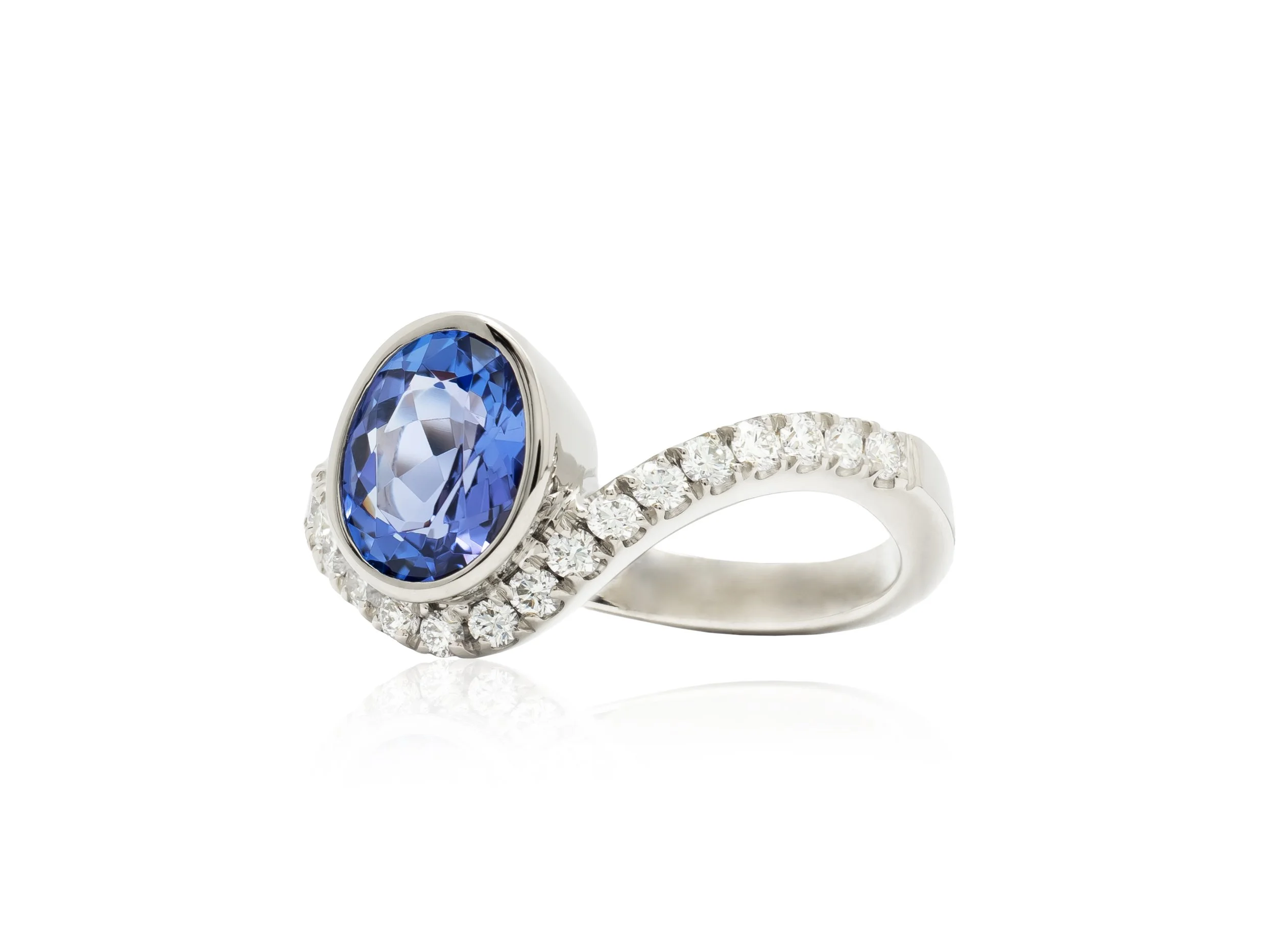 Tanzanite 1.7ct d.48ct vs1 d_e $8000 2.jpg