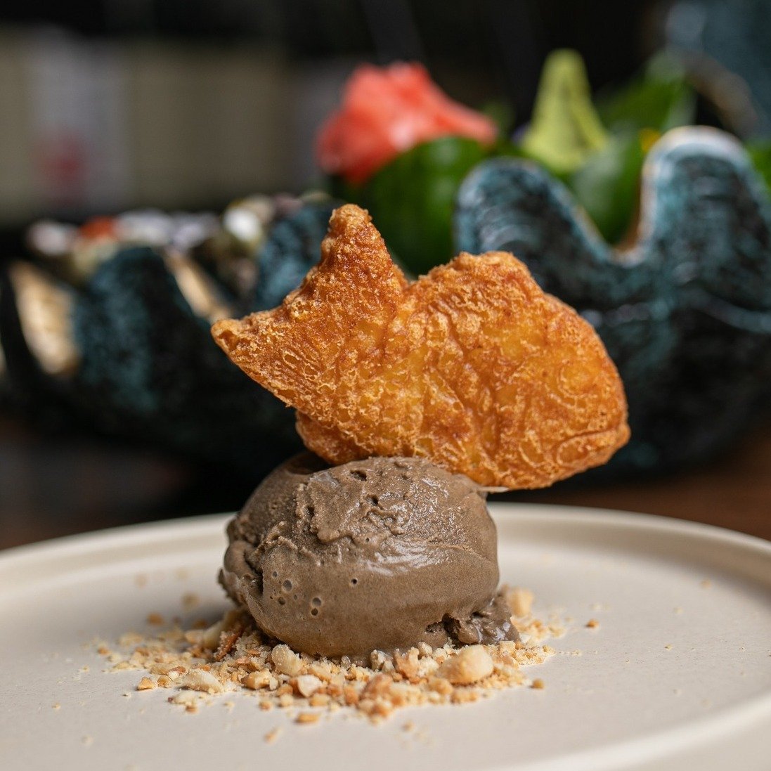 Sweeten up your day with our Custard Taiyaki! Delight in the adorable fish-shaped pancake filled with creamy custard, accompanied by a scoop of luscious black sesame ice cream. 

#ChopChop #Canberra #Restaurant