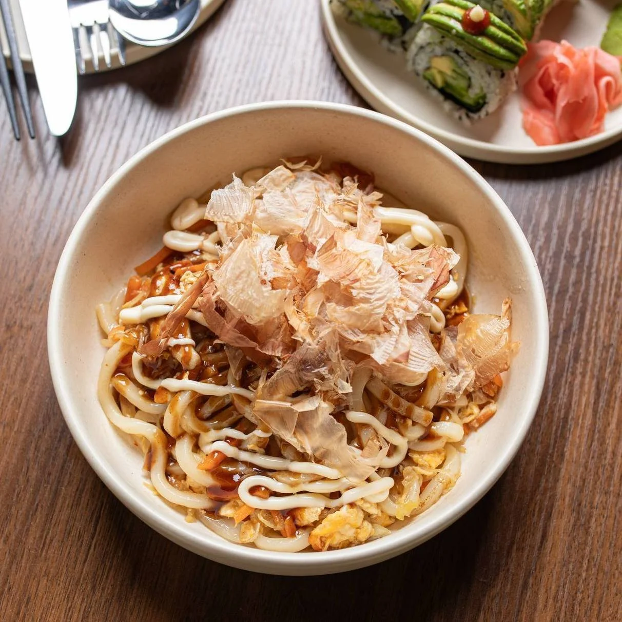 A big bowl of goodness.

YAKI UDON - Chicken, cabbage, carrots, egg, spring onion, kewpie mayo, okonomi and itogaki.

#ChopChop #Canberra